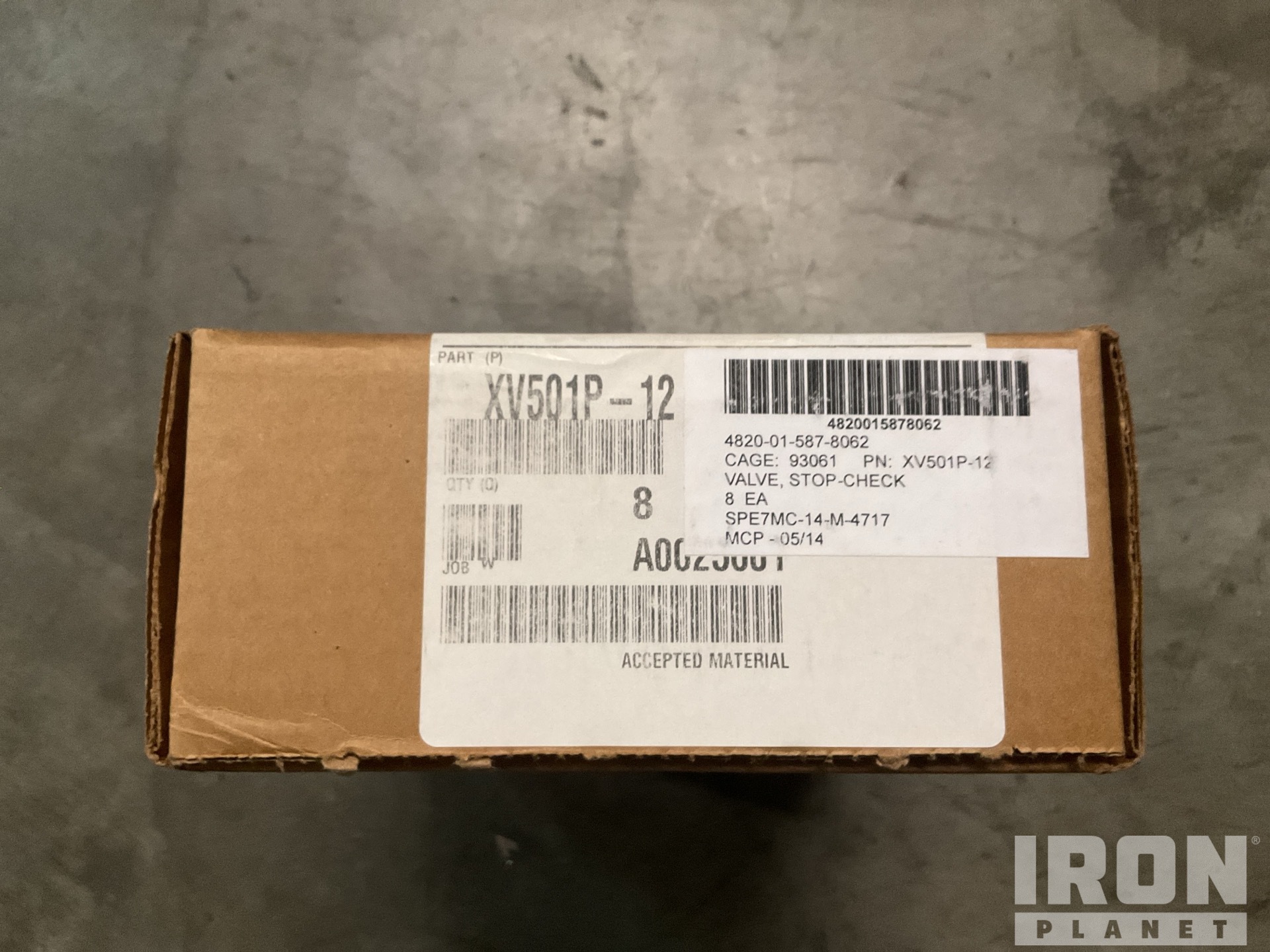 (8) Parker Fluid System Connectors XV501P-12 Stop-Check Valves