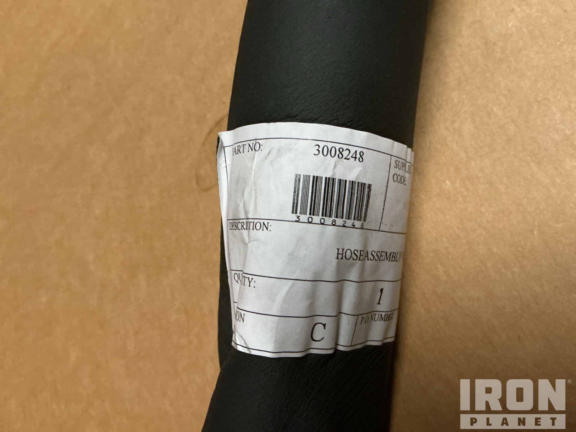 (100) Hose Assemblies P/N 33197