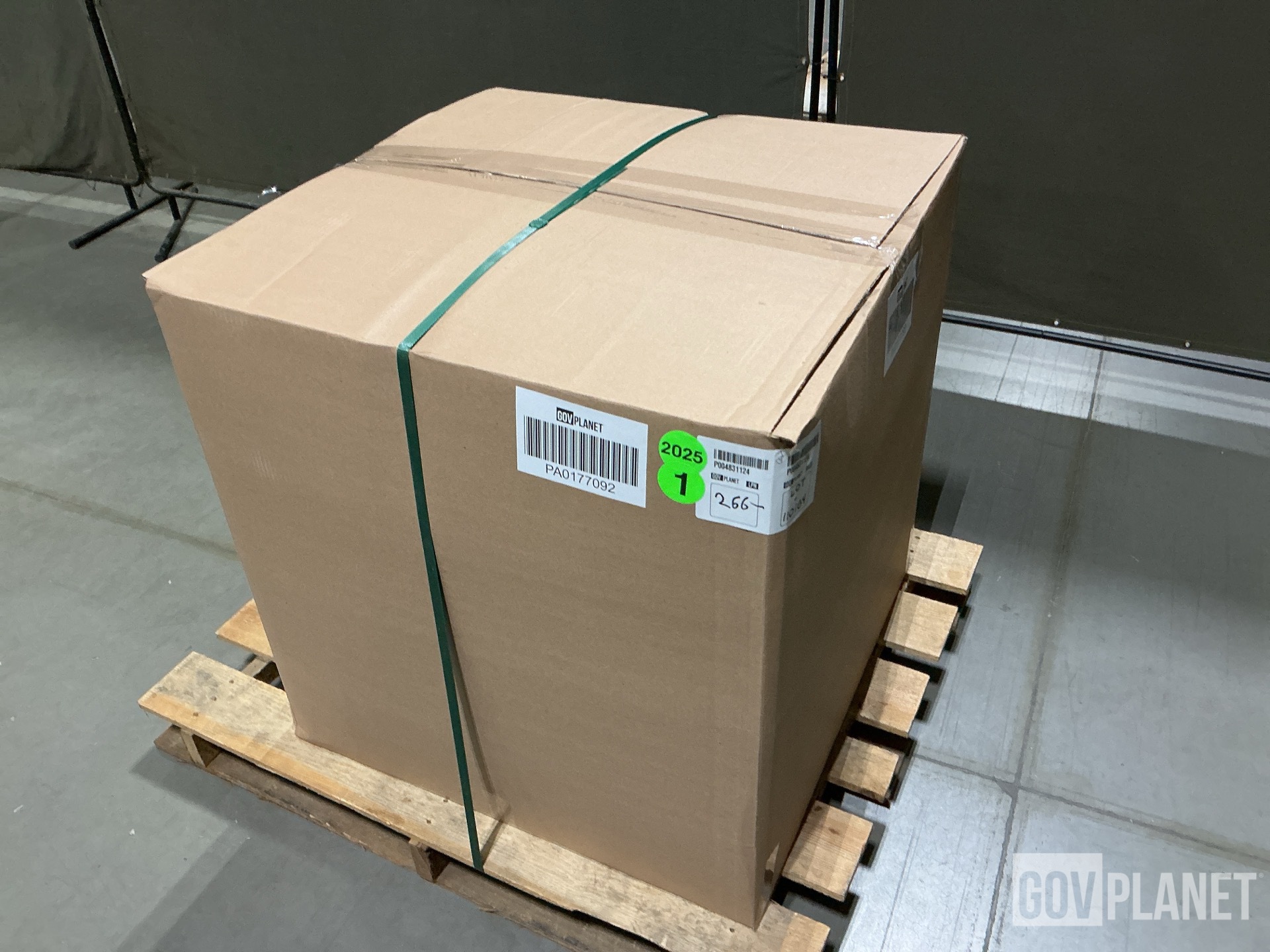 (1) Alternator, (5) Inflatable Floors, (1) Parts Kit & Assorted Items