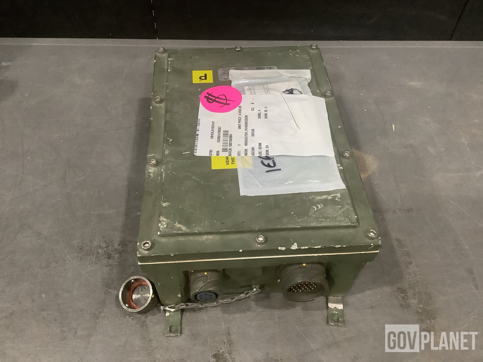 (1) Wheel, (2) Mounting Plates, (1) Modulator & Assorted Items