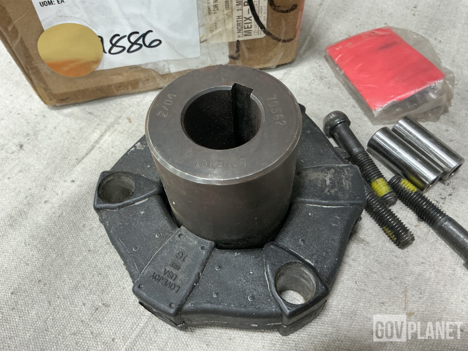 (15) Reflectors, (2) Distributors, (1) Coupling Hub & Assorted Items