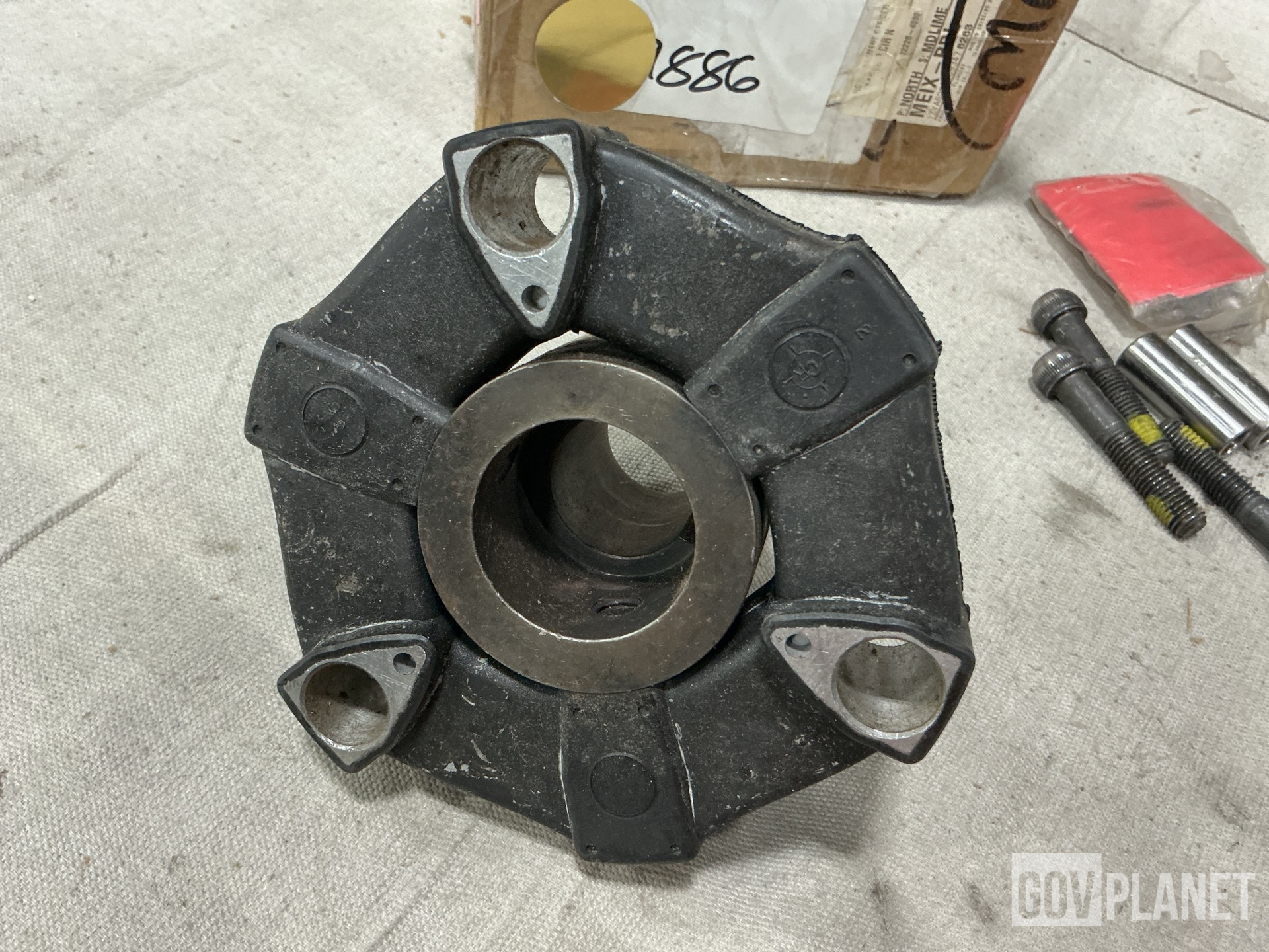 (15) Reflectors, (2) Distributors, (1) Coupling Hub & Assorted Items