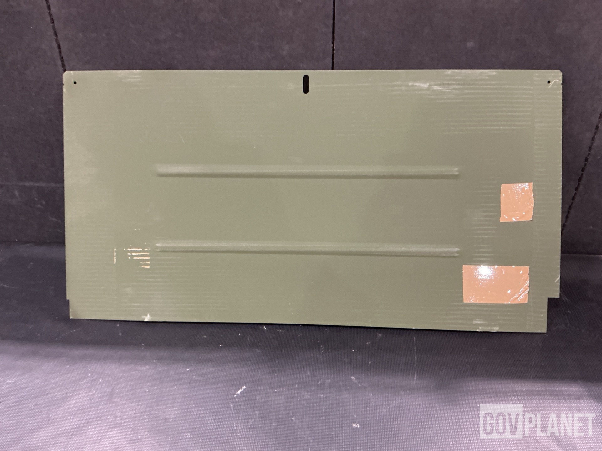 (2) Wiring Harnesses, (536) Screws, (5) Access Covers & Assorted Items