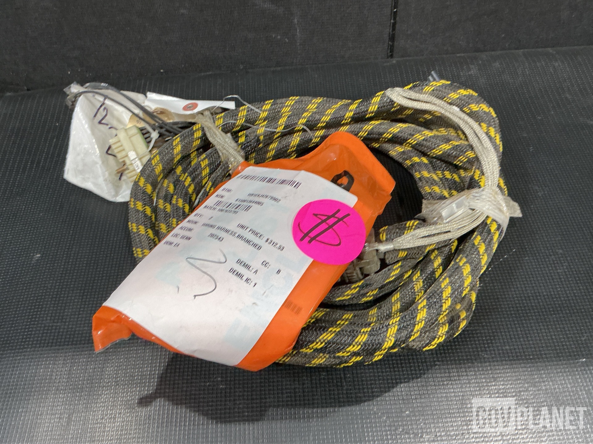 (2) Wiring Harnesses, (536) Screws, (5) Access Covers & Assorted Items