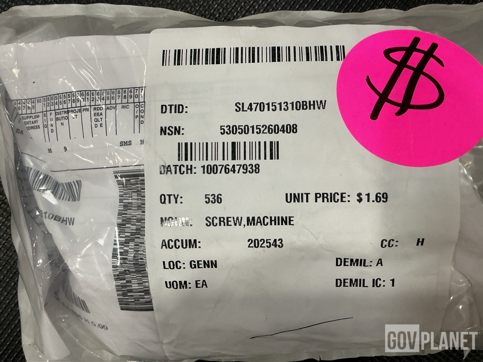 (2) Wiring Harnesses, (536) Screws, (5) Access Covers & Assorted Items