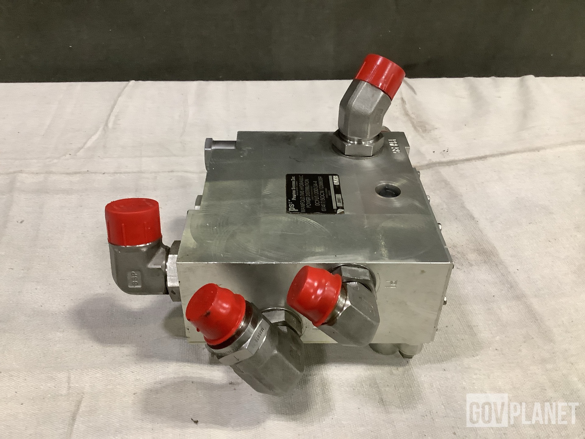 (37) Predator Systems 200134-4 Hydraulic Power Distribution Manifolds