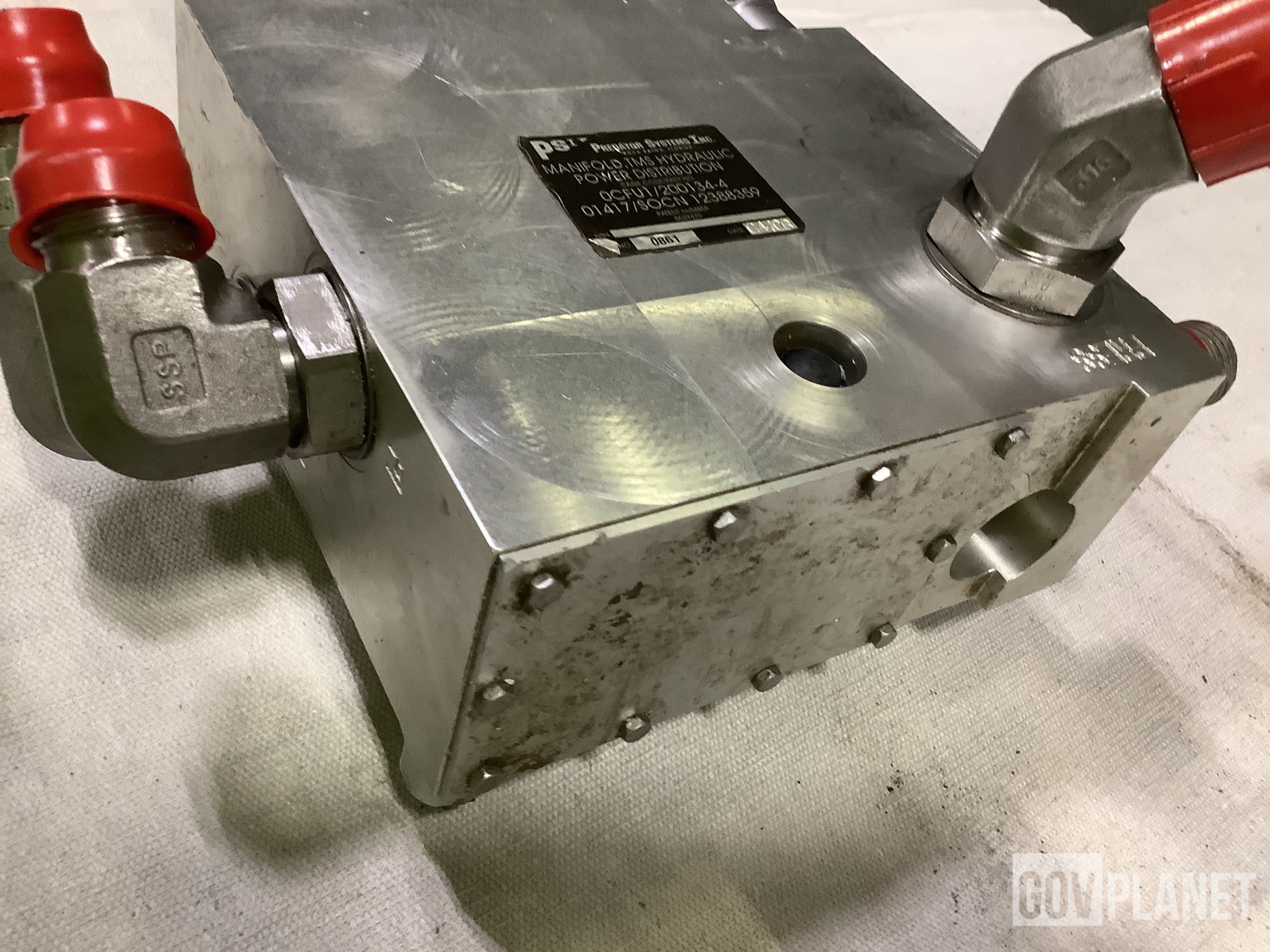 (37) Predator Systems 200134-4 Hydraulic Power Distribution Manifolds