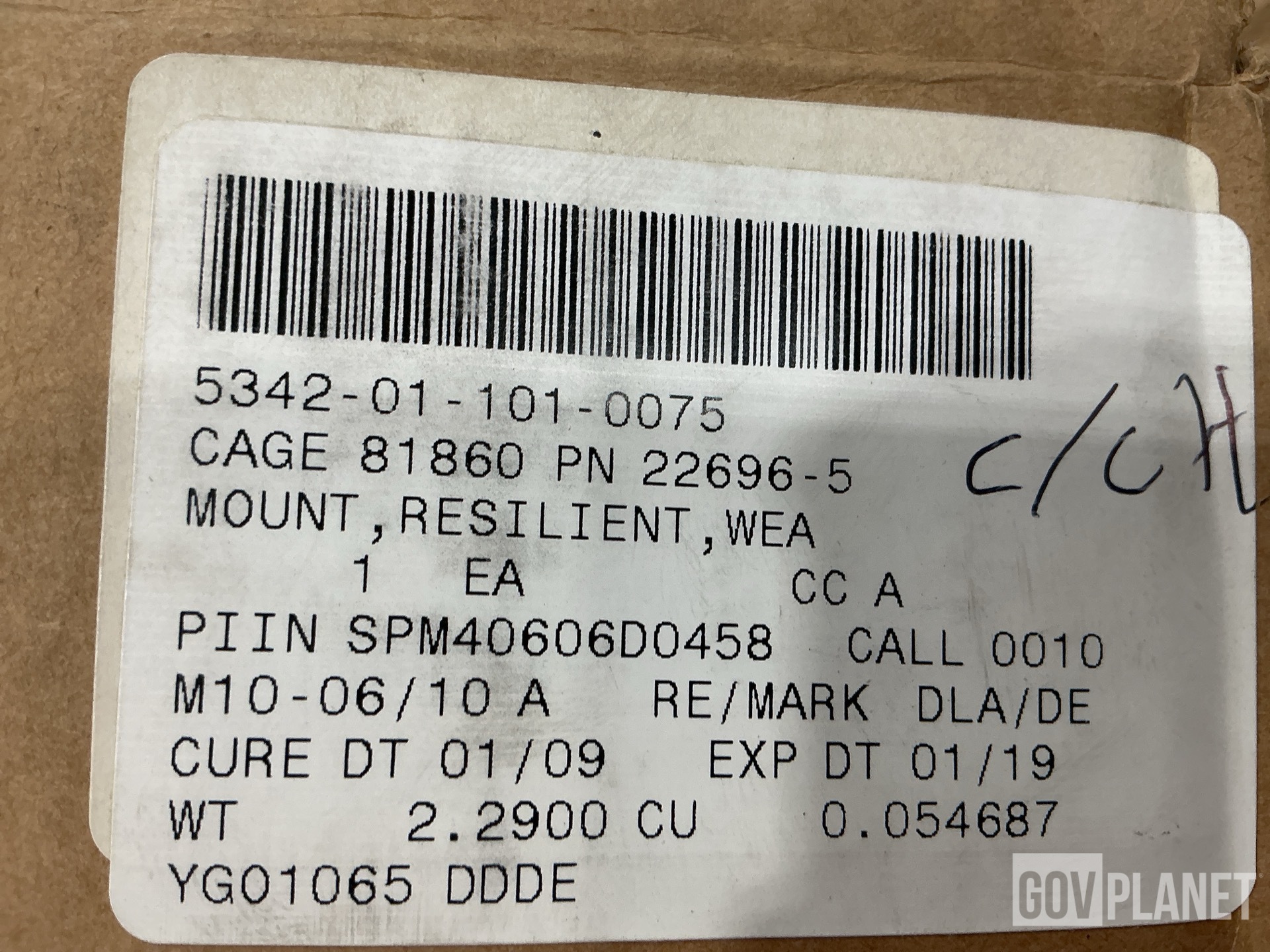 (1) Angle Bracket, (1) Bearing, (8) Resilient Mounts & Assorted Items
