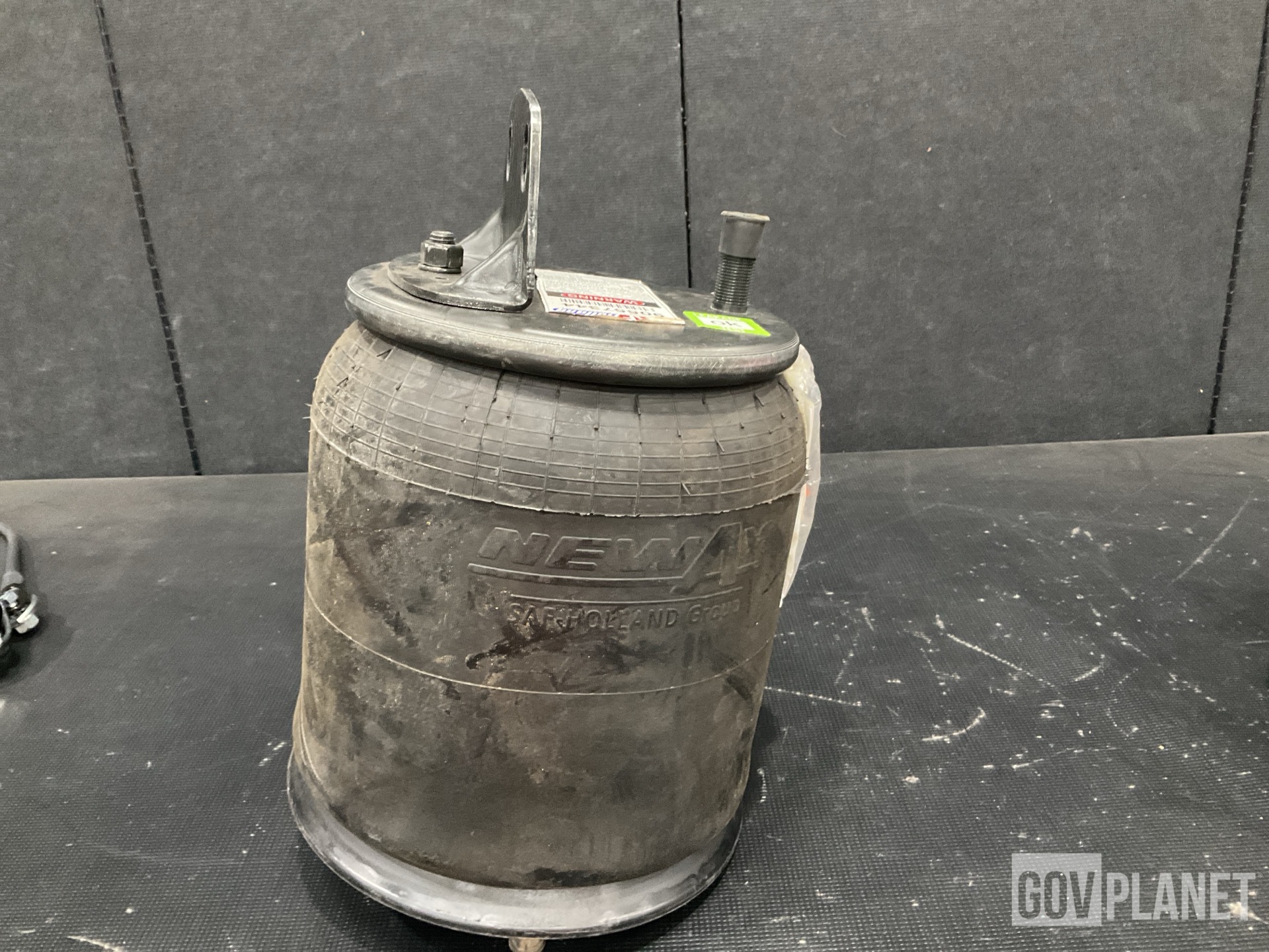 (8) Safety Belts, (1) Wheel Hub, (2) Air Springs & Assorted Items