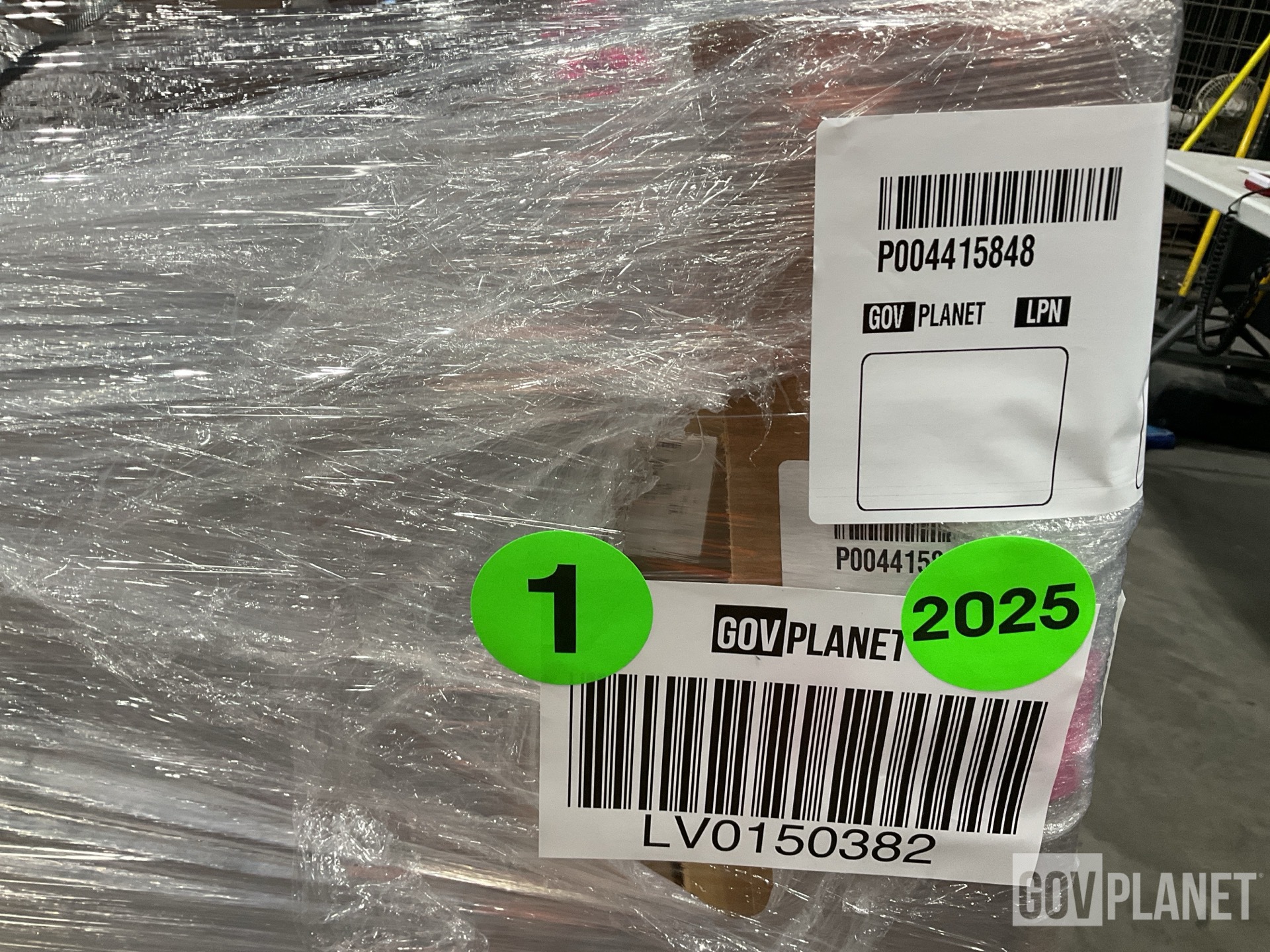 (8) Safety Belts, (1) Wheel Hub, (2) Air Springs & Assorted Items