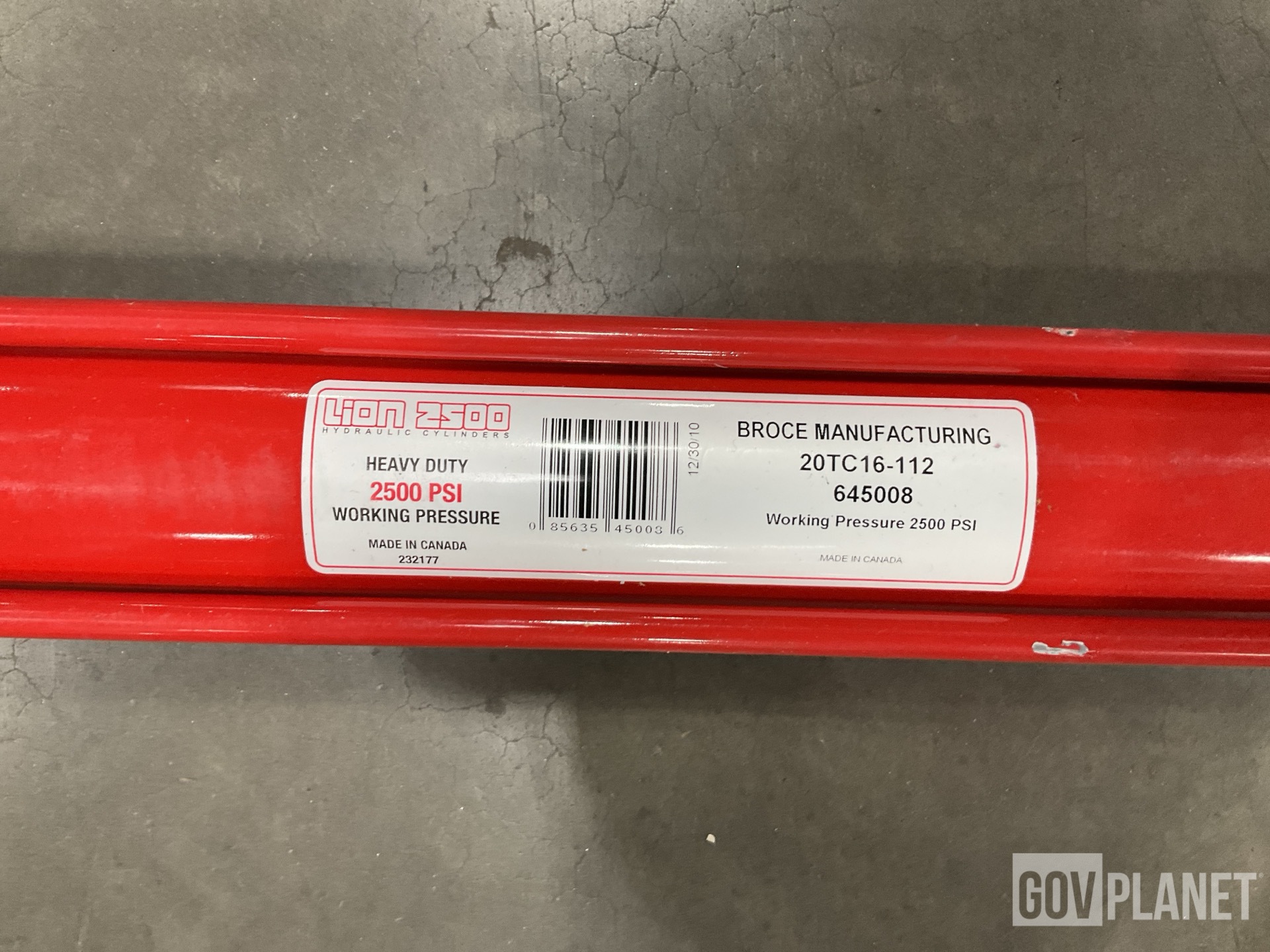 (11) Mounting Brackets, (2) Hydraulic Cylinders, (5) Pulleys & Assorted Items