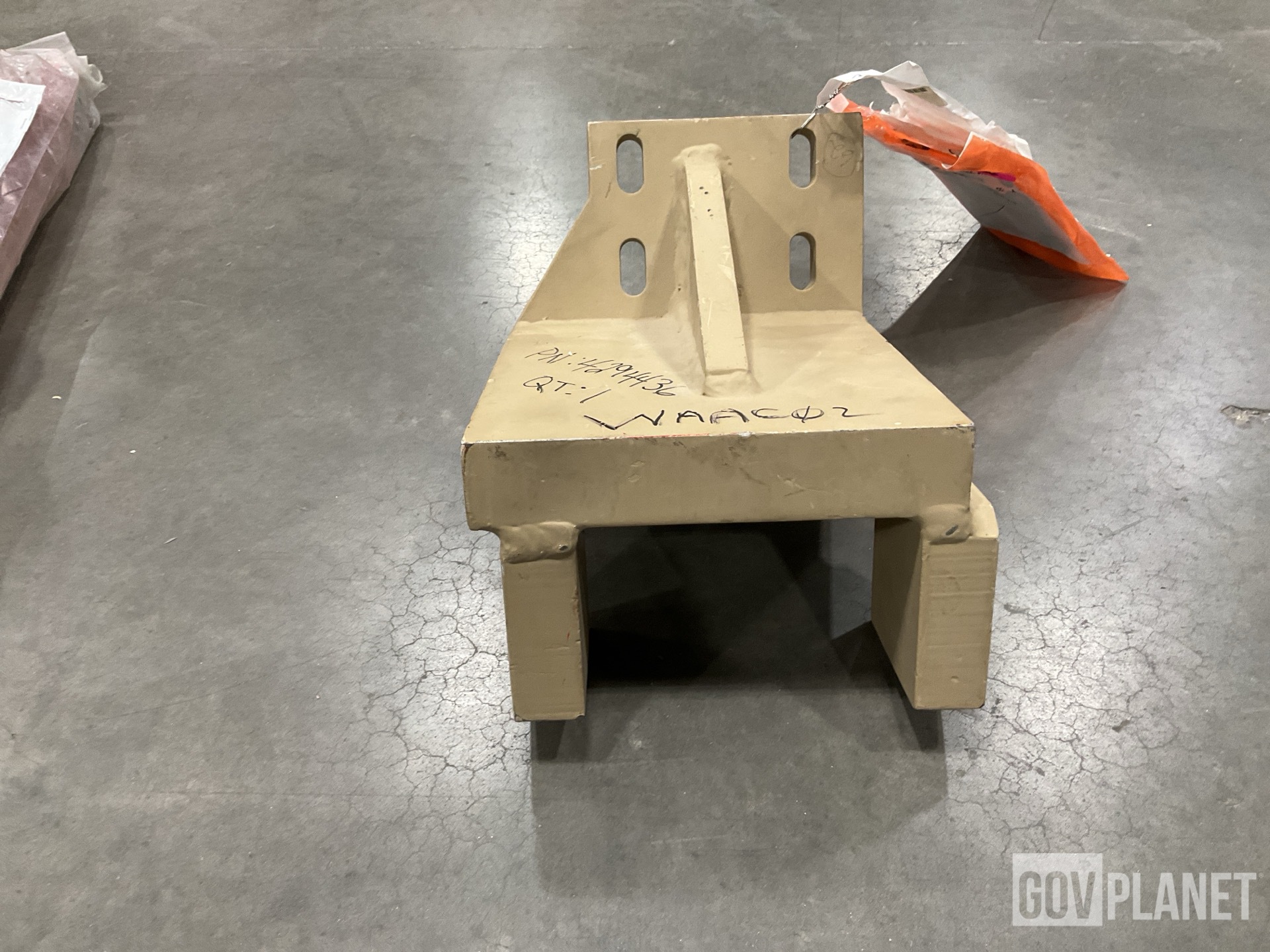 (11) Mounting Brackets, (2) Hydraulic Cylinders, (5) Pulleys & Assorted Items