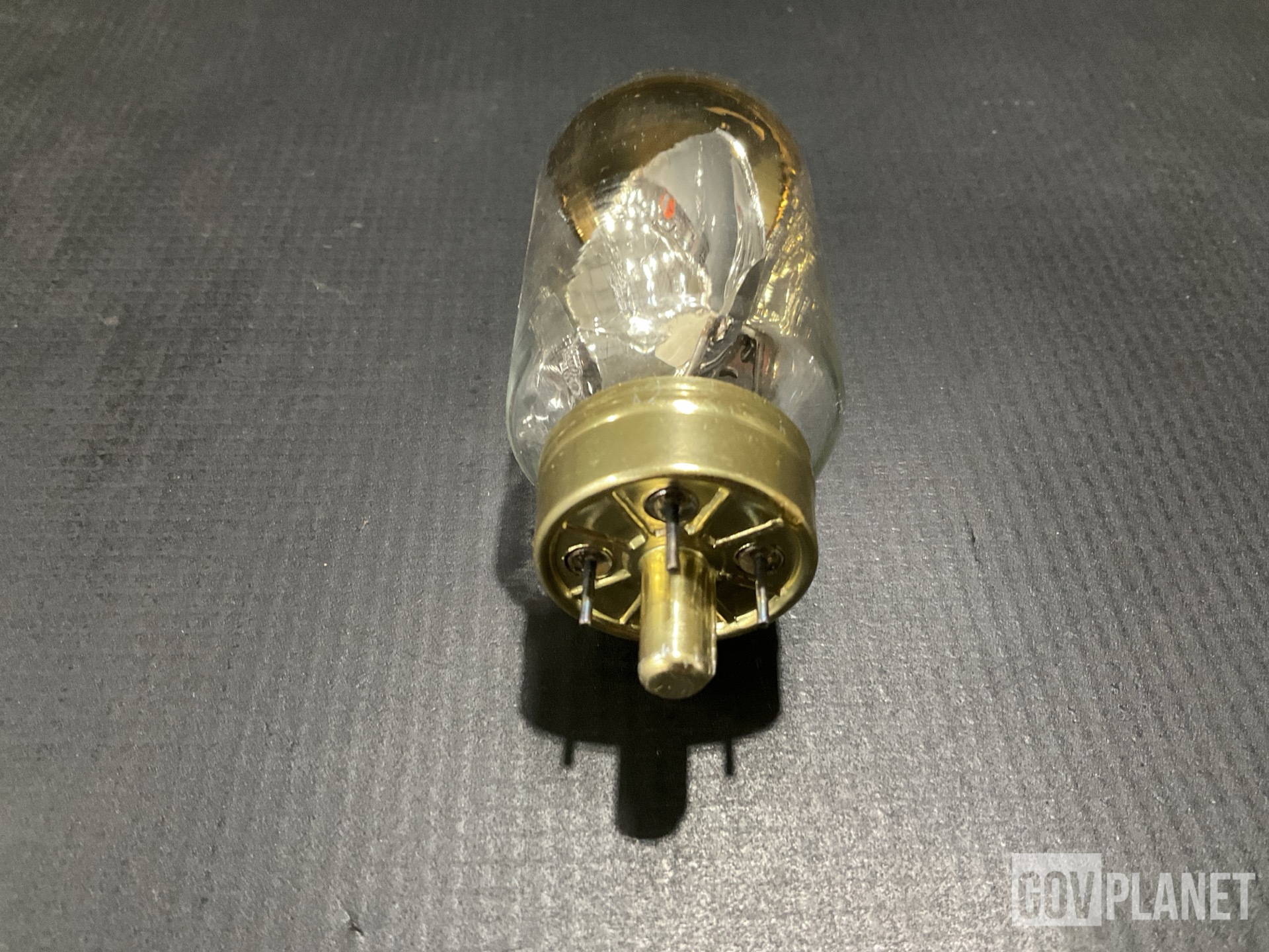 (74) Incandescent Lamps, (7) Headlights, (314) Brake Plates & Assorted Items