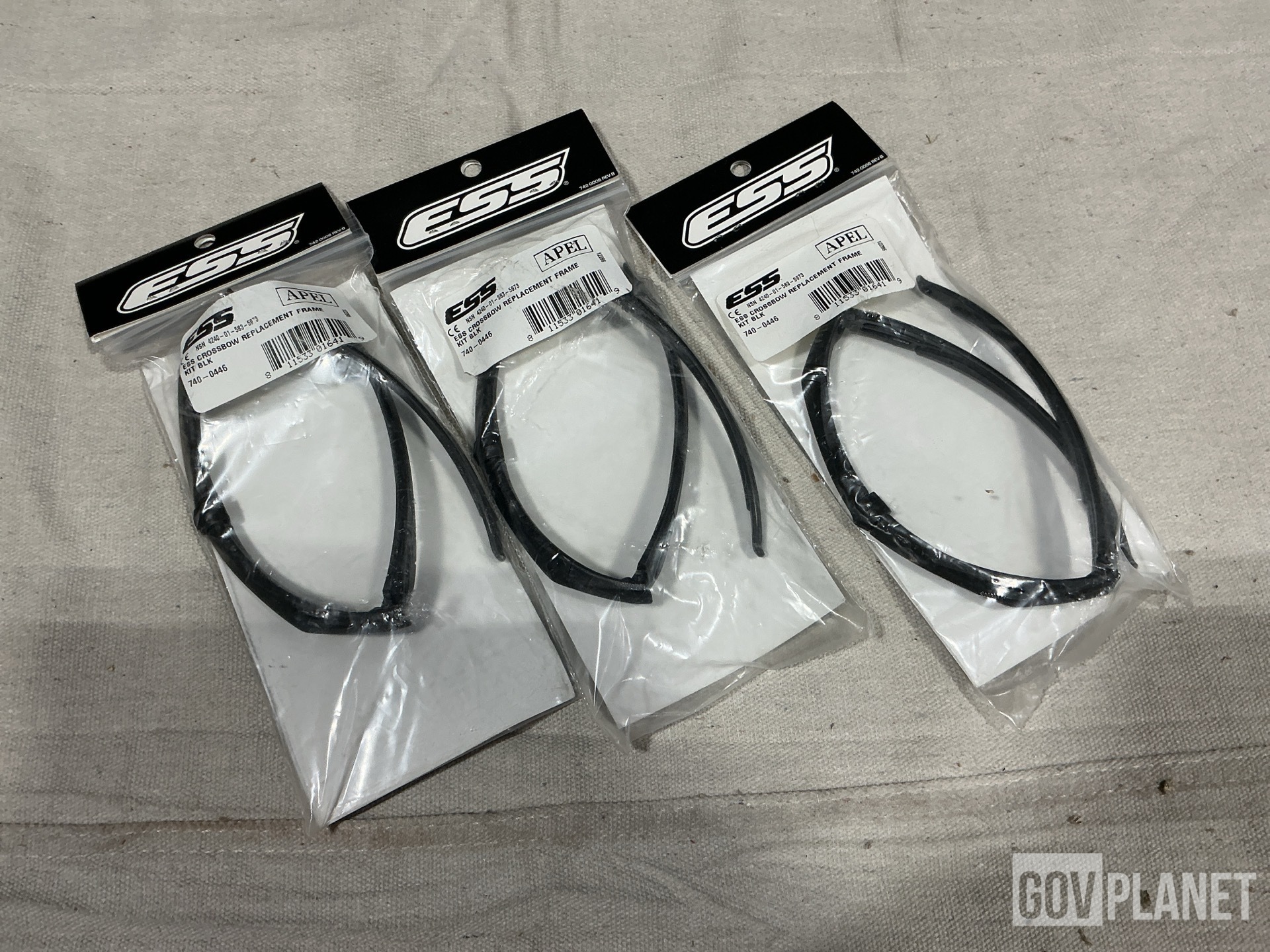 (18) Mounting Brackets, (7) Retainers, (71) Frame Kits & Assorted Items