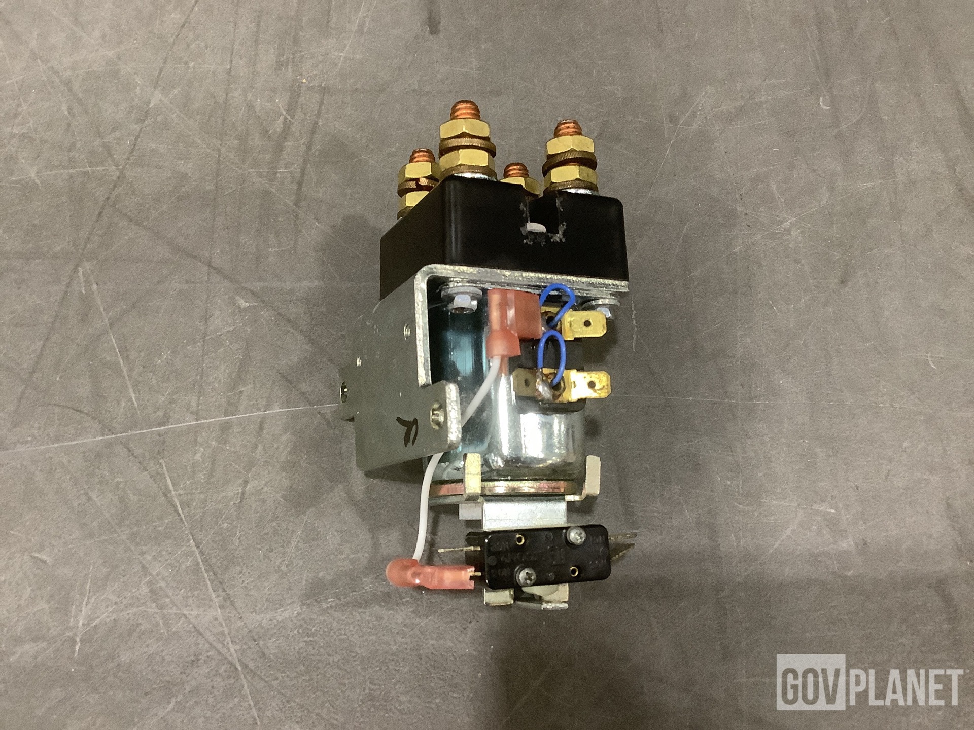 (1) Wiring Harness, (1) Regulator, (3) Contactors & Assorted Items