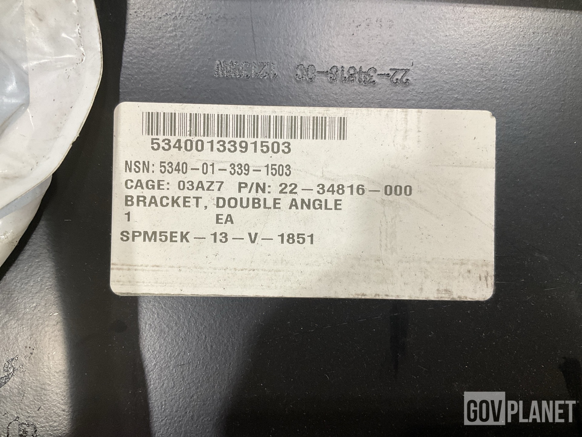 (7) Seal Parts Kits, (5) Double Brackets, (28) Mounting Plates & Assorted Items