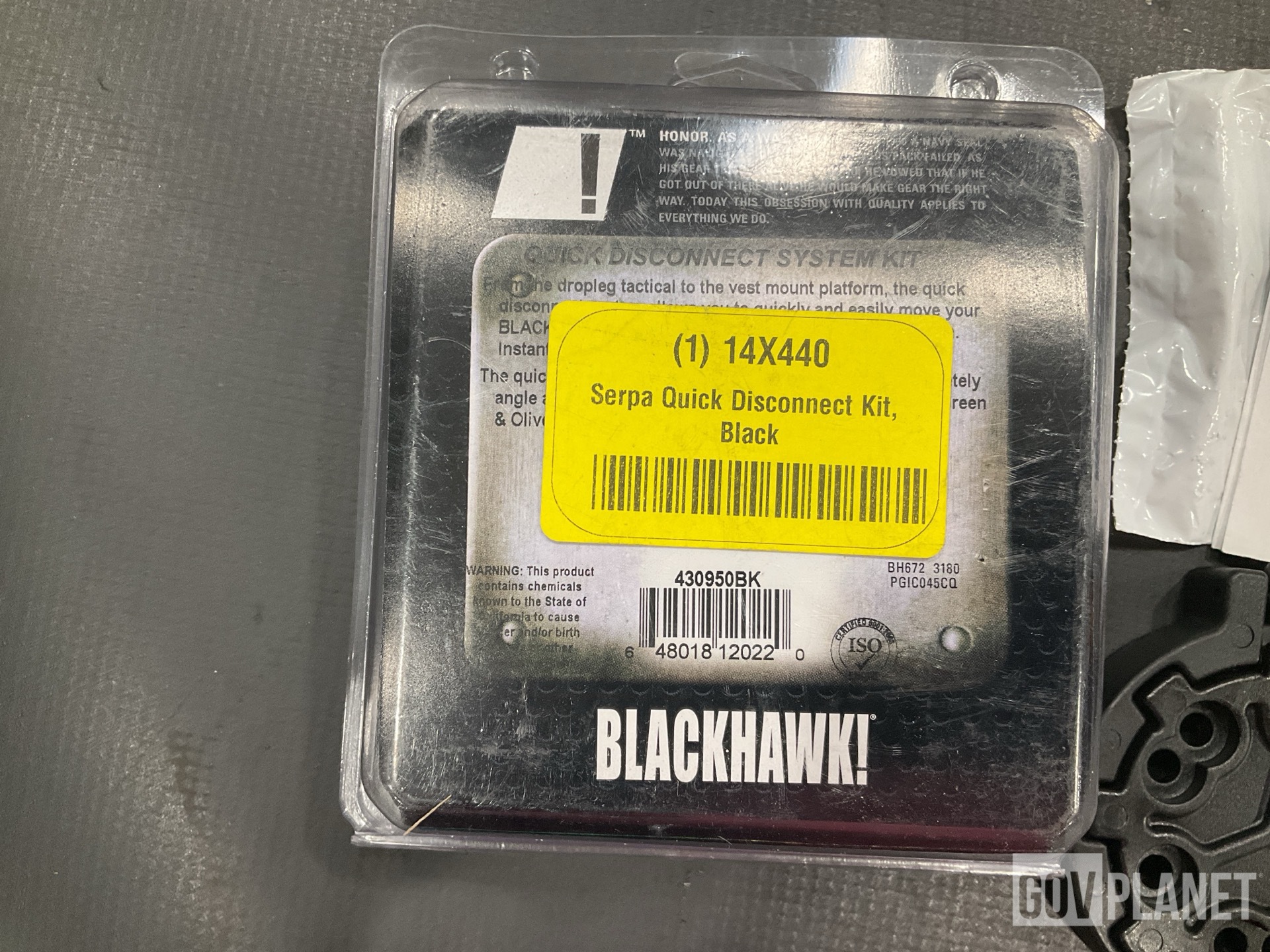 (7) Seal Parts Kits, (5) Double Brackets, (28) Mounting Plates & Assorted Items