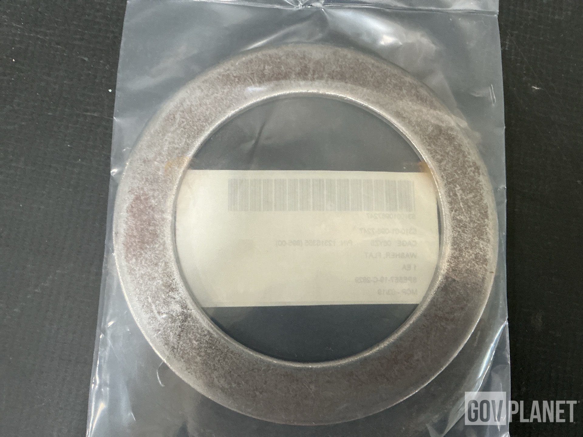 (267) Flat Washers, (22) Loop Clamps, (7) Key Sets & Assorted Items