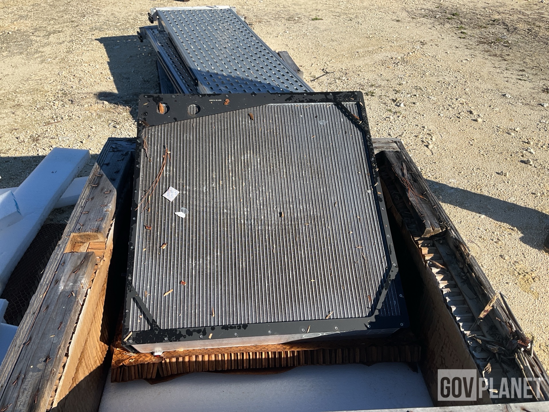 Altex Technologies 1FEH3-630-200-022-19807SOCN12578726 Radiator