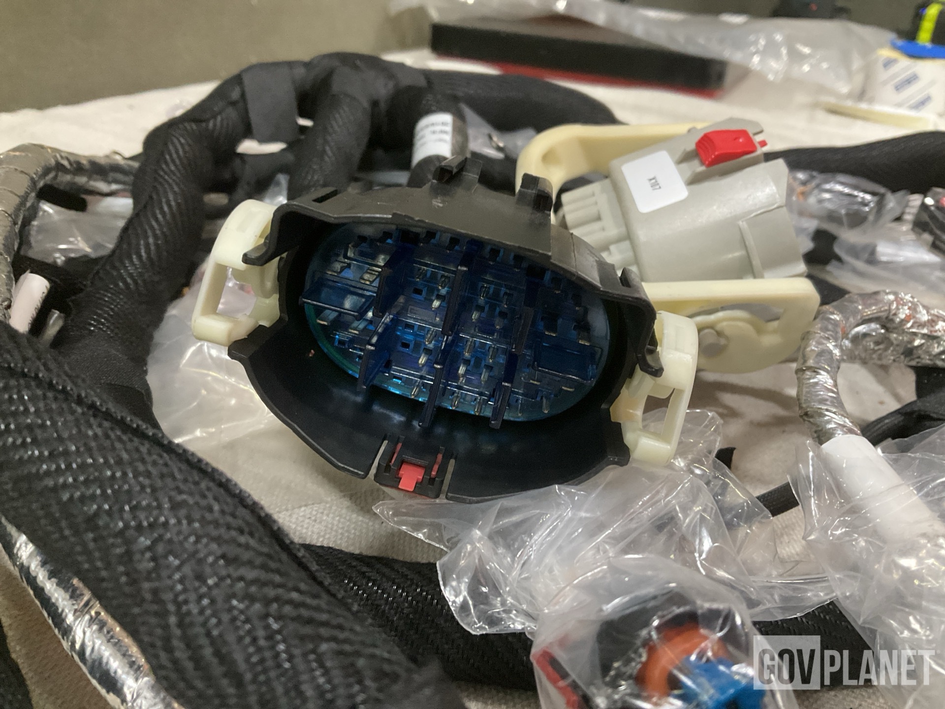 Oshkosh Defense 12610976 Engine Wire Harness