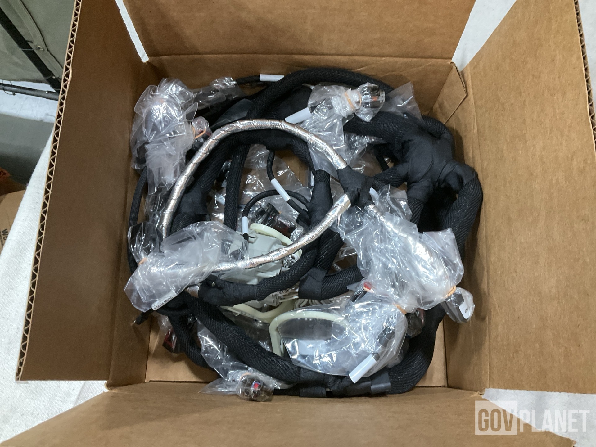 Oshkosh Defense 12610976 Engine Wire Harness