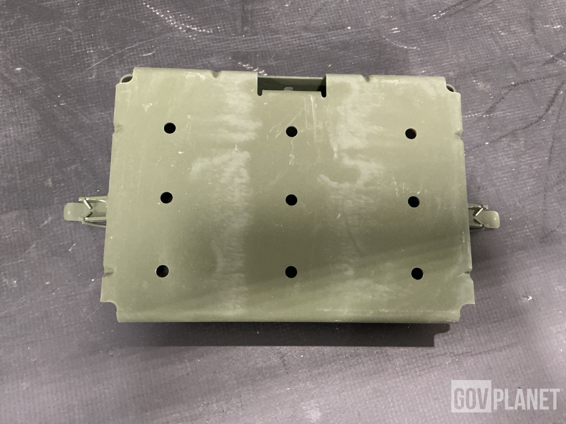 (8) Edgewood Chemical Biological Center D5-15-5490 Chassis Bases