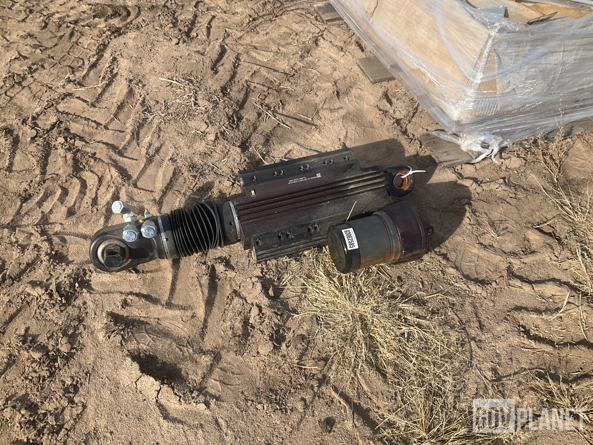 (3) Direct Action Shock Absorbers