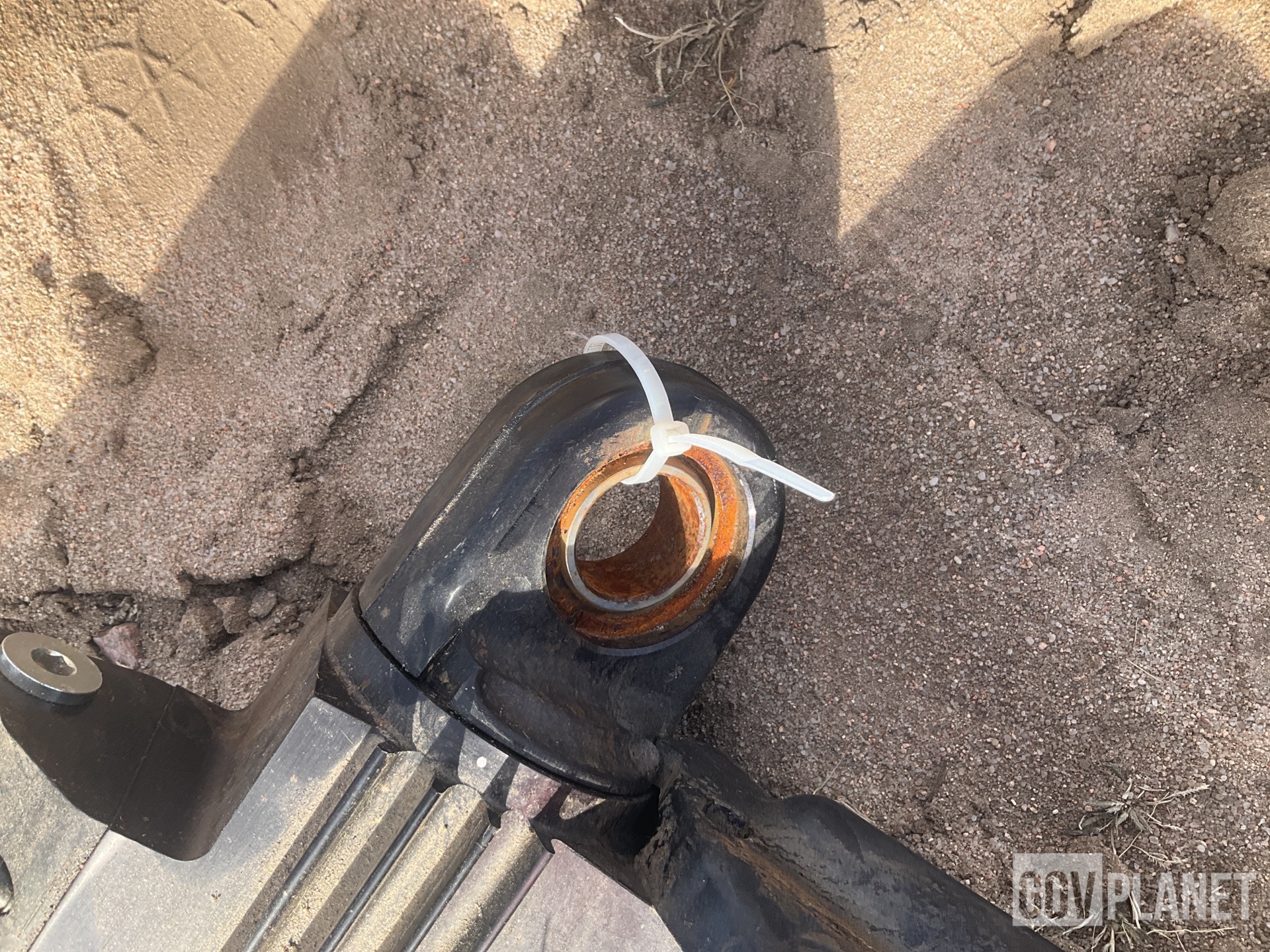 (3) Direct Action Shock Absorbers