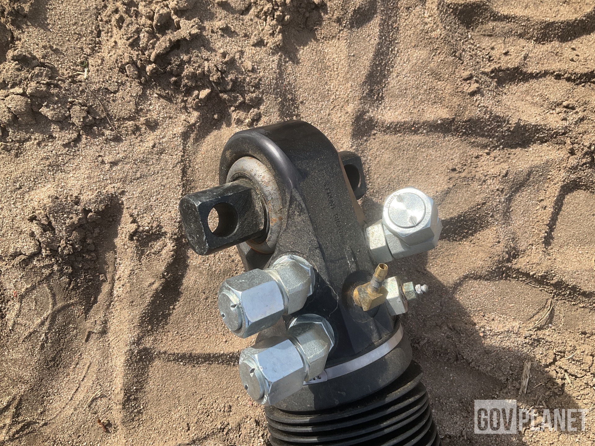 (3) Direct Action Shock Absorbers