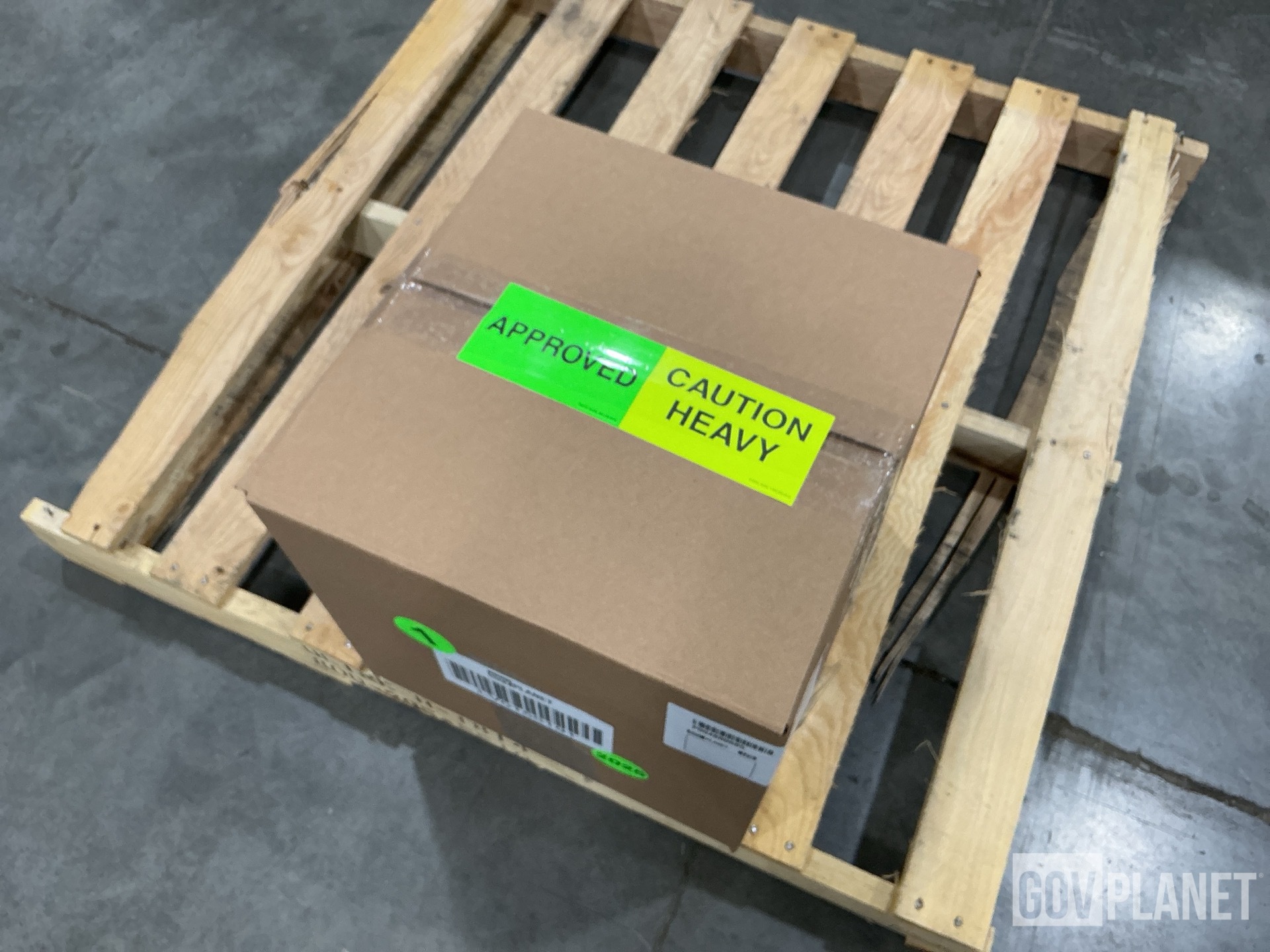 (3) Mast Bases, (1) Push Switch, (2) Circuit Breakers & Assorted Items