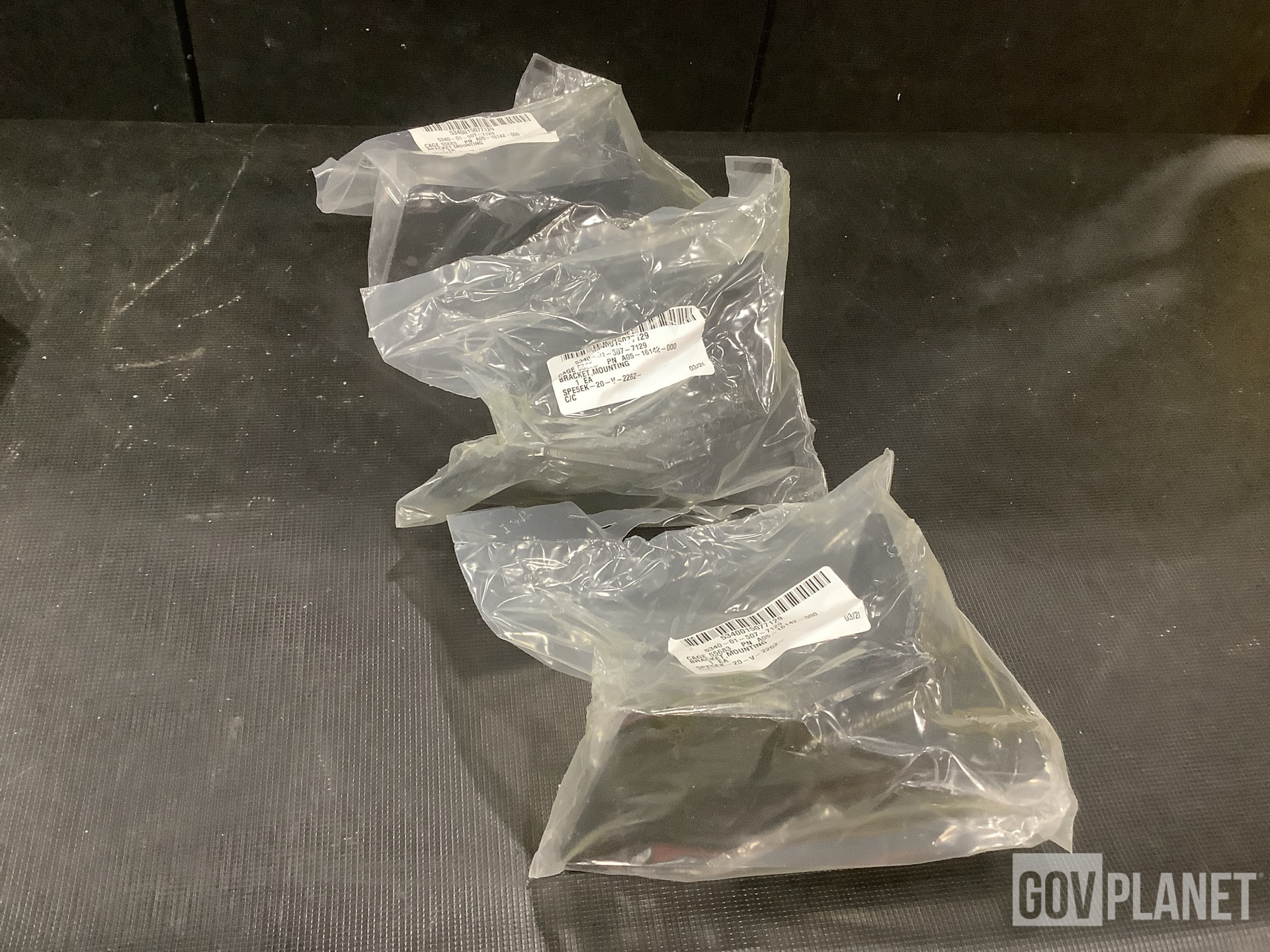 (31) Wheeler Bros A05-16142-000 Mounting Brackets