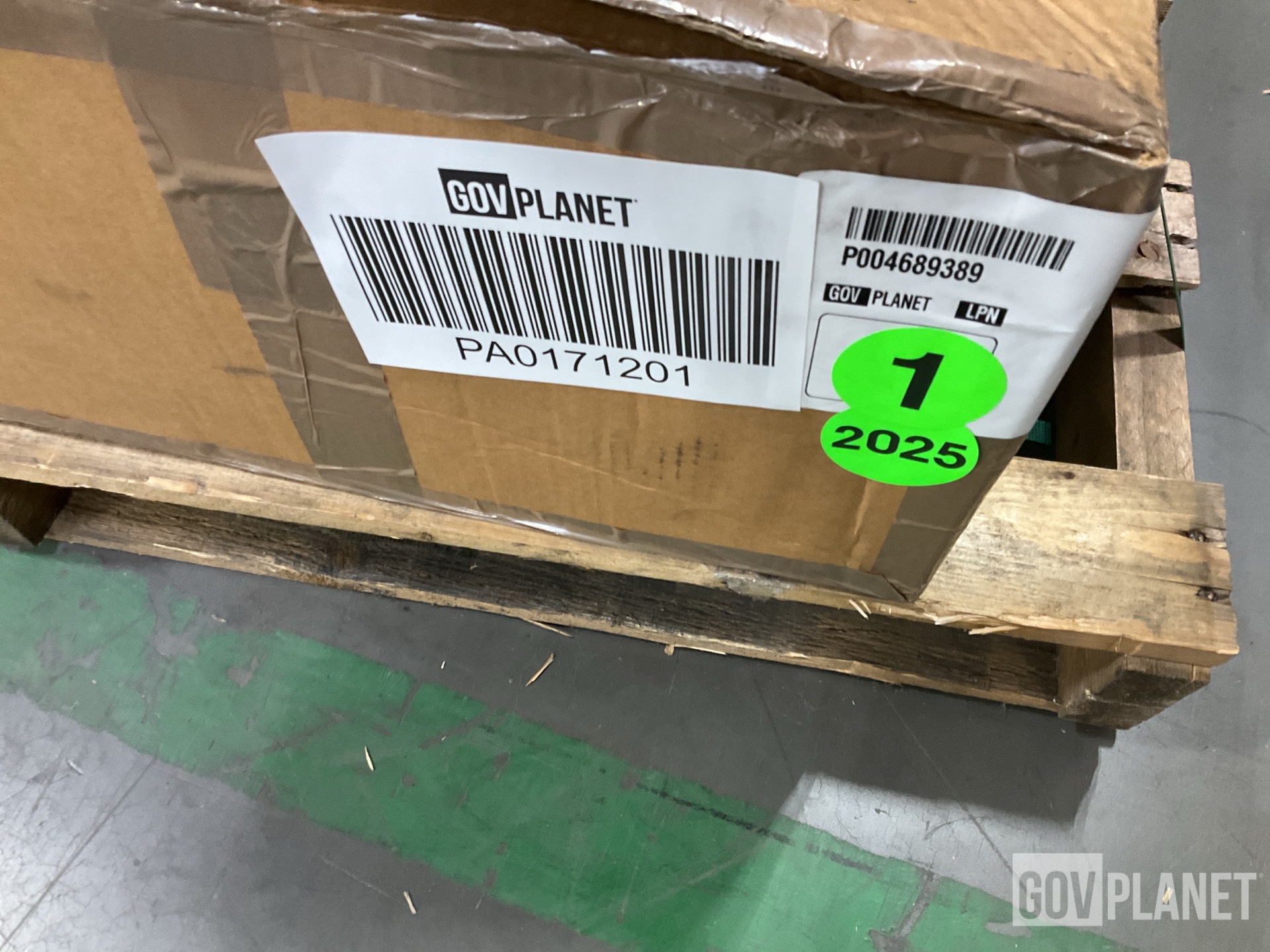 (4) Greene Metal Products 10862029 Vehicle Boarding Ladders