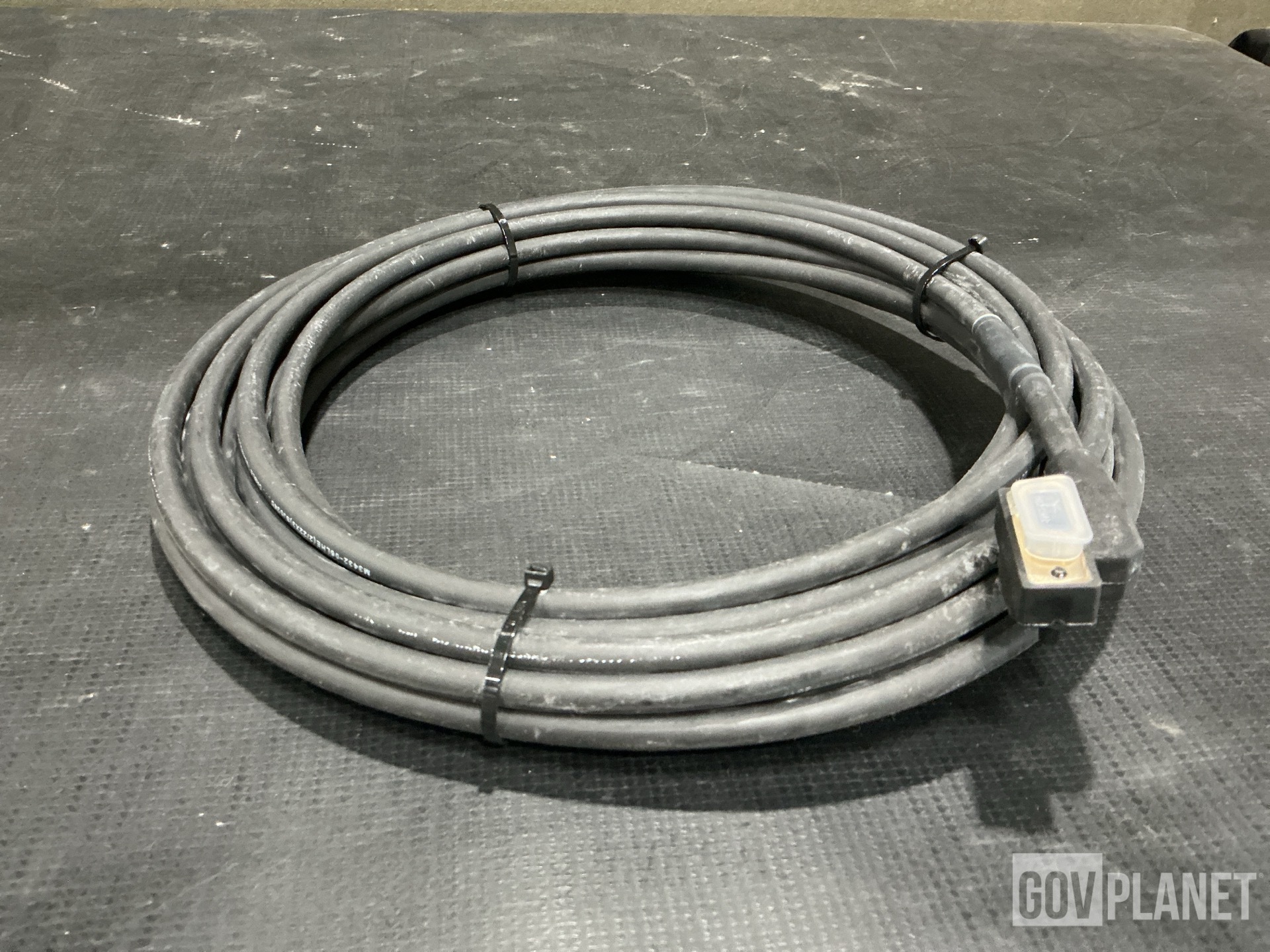(8) Camp Noble 881335-4 Electrical Special Purpose Cable Assemblies