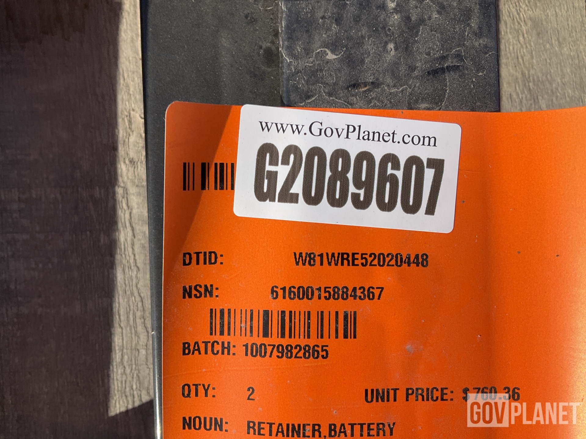(2) 12521212 Battery Retainers
