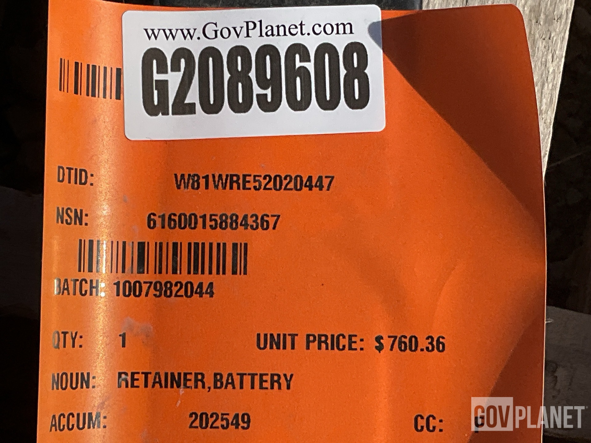 12521212 Battery Retainer