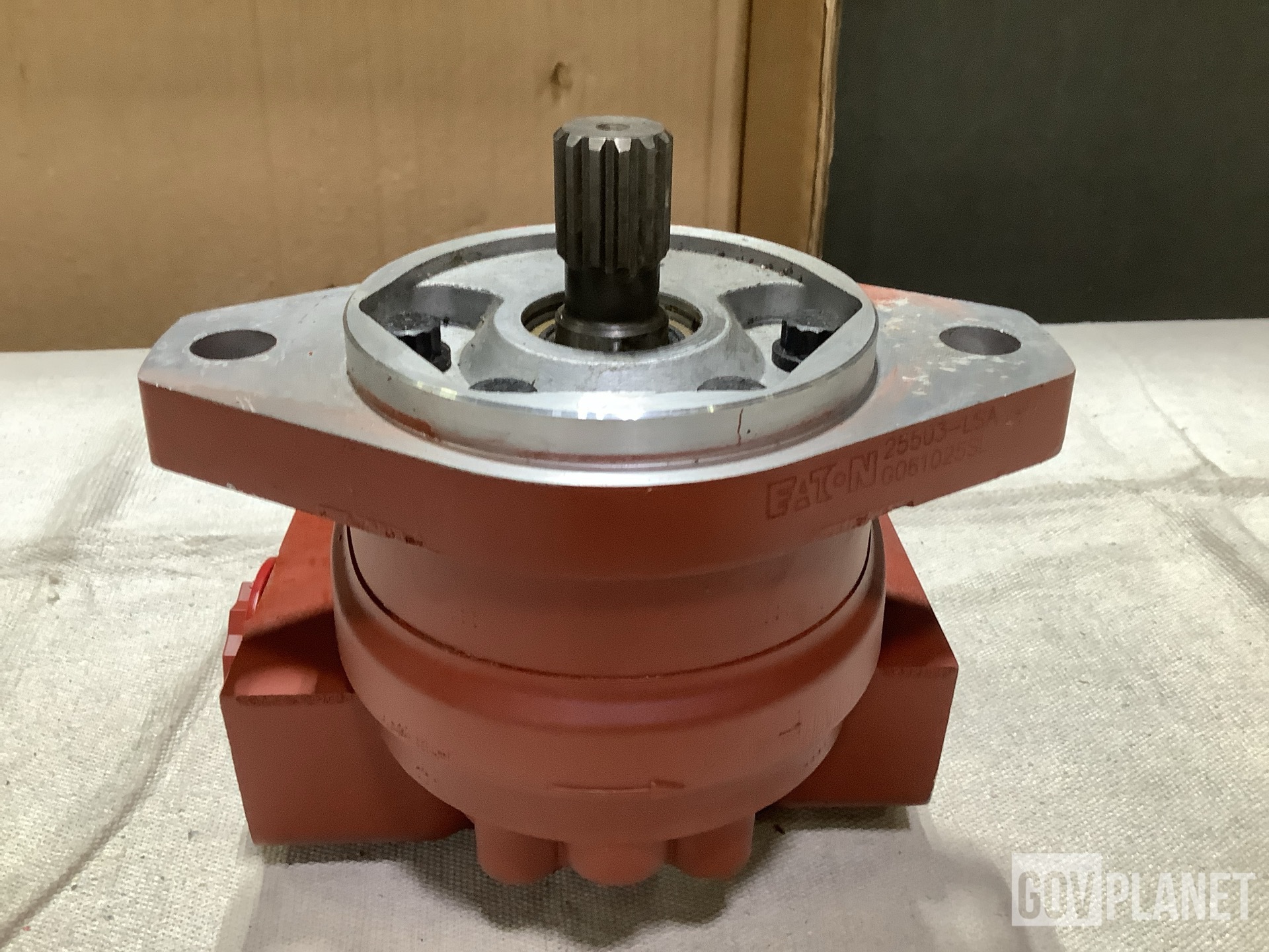 (20) Eaton 25503-LSA Gear Pumps