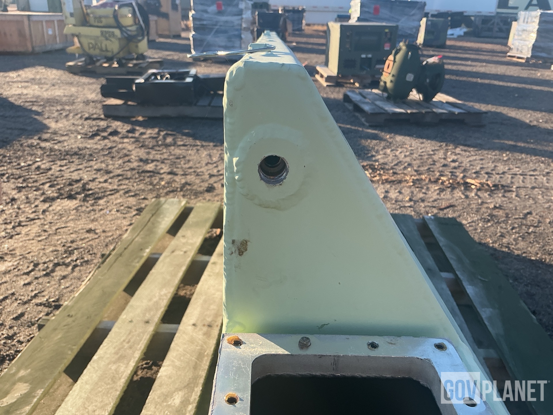 Oshkosh 3646245 Fuel Tank
