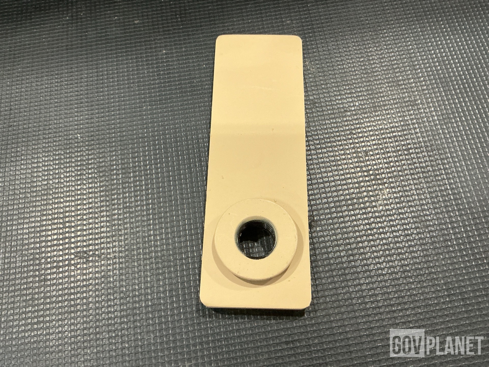 (5) Cable Assemblies, (4) Brackets, (16) Locking Plates & Assorted Items