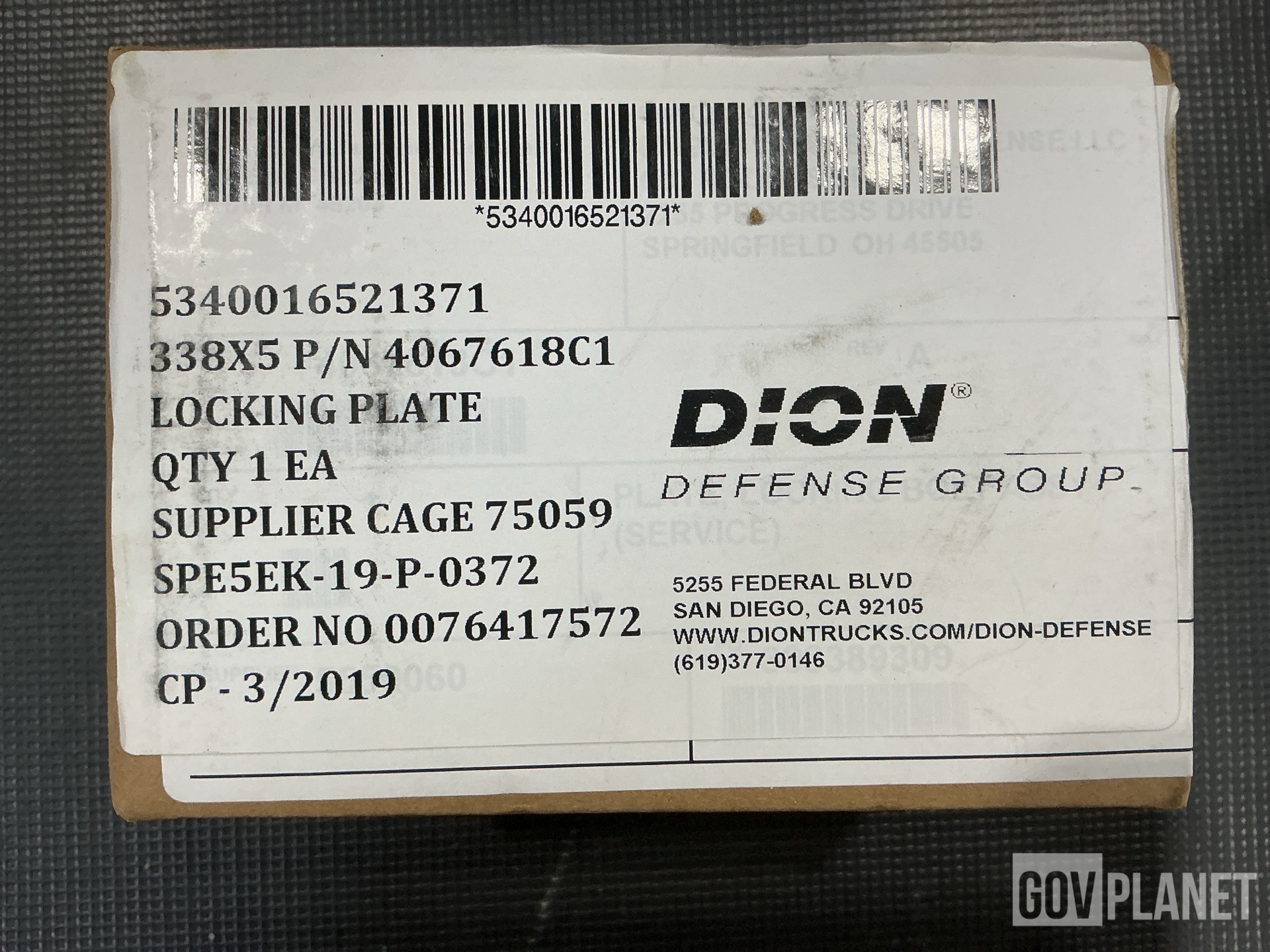 (5) Cable Assemblies, (4) Brackets, (16) Locking Plates & Assorted Items