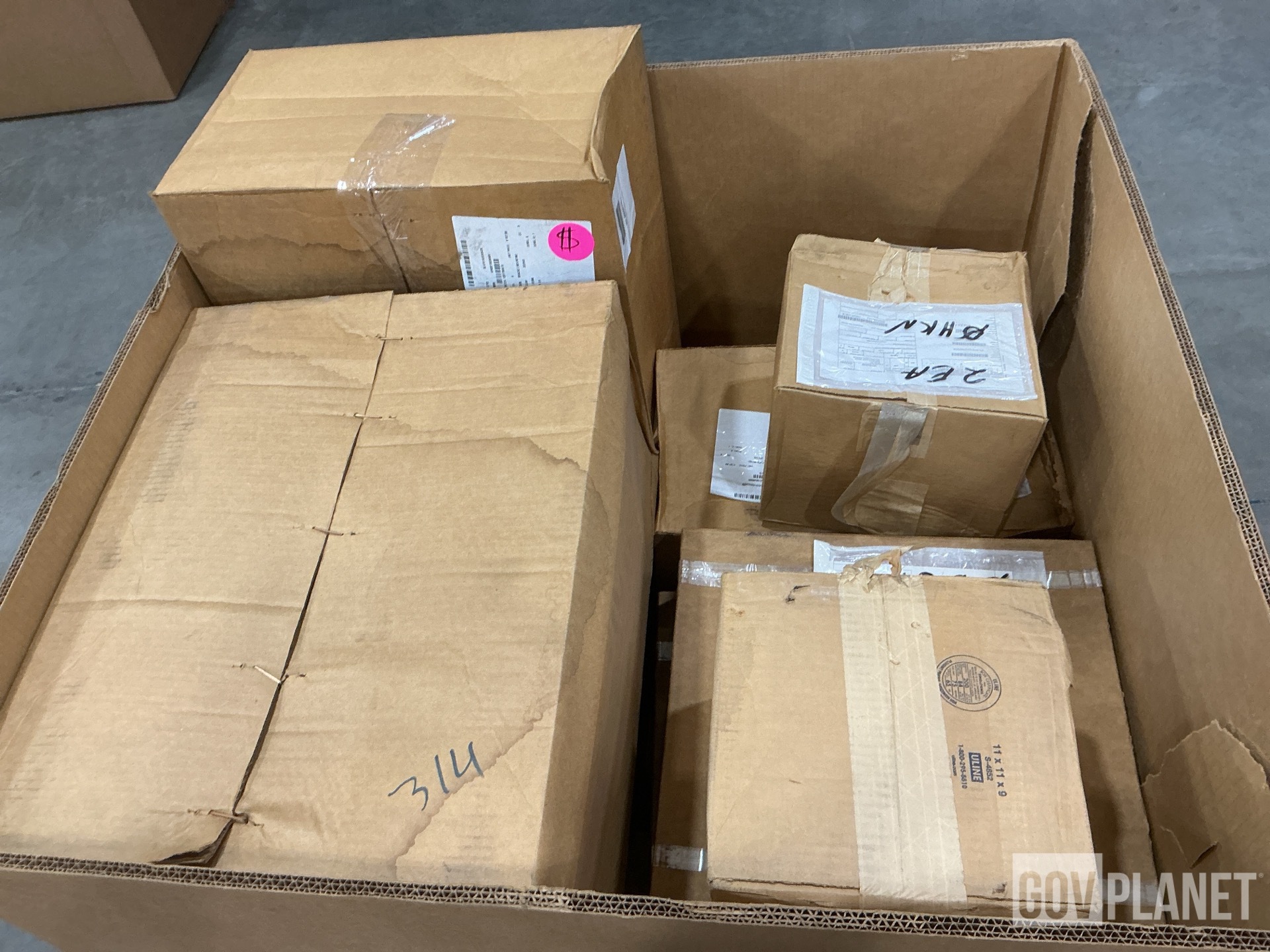 (5) Cable Assemblies, (4) Brackets, (16) Locking Plates & Assorted Items