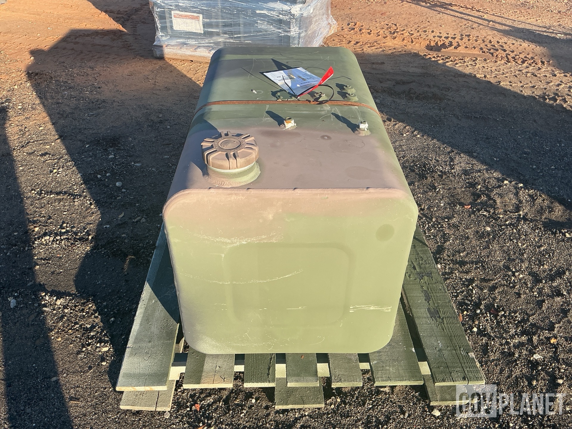 Oshkosh 3199714 Engine Fuel Tank