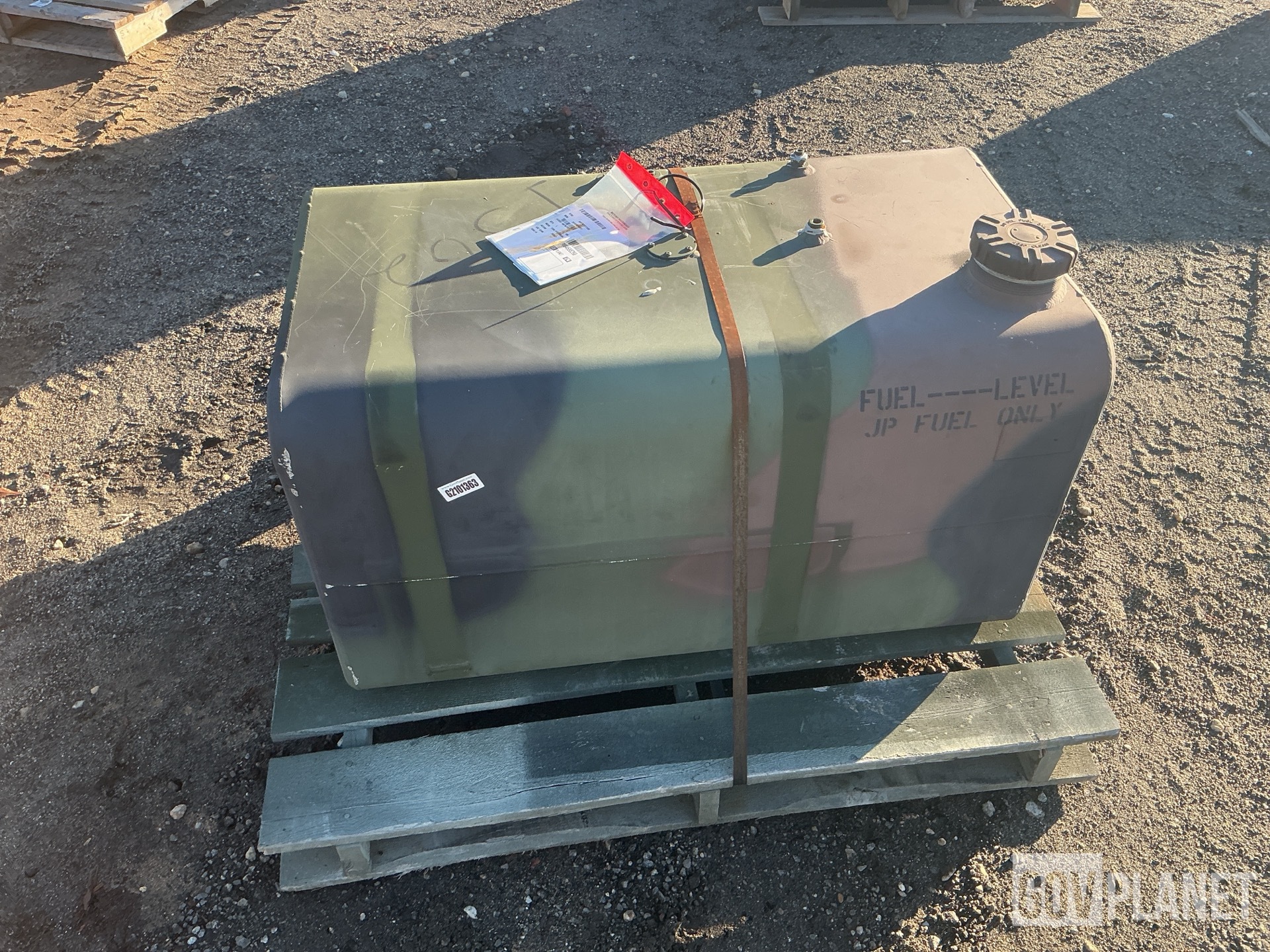 Oshkosh 3199714 Engine Fuel Tank