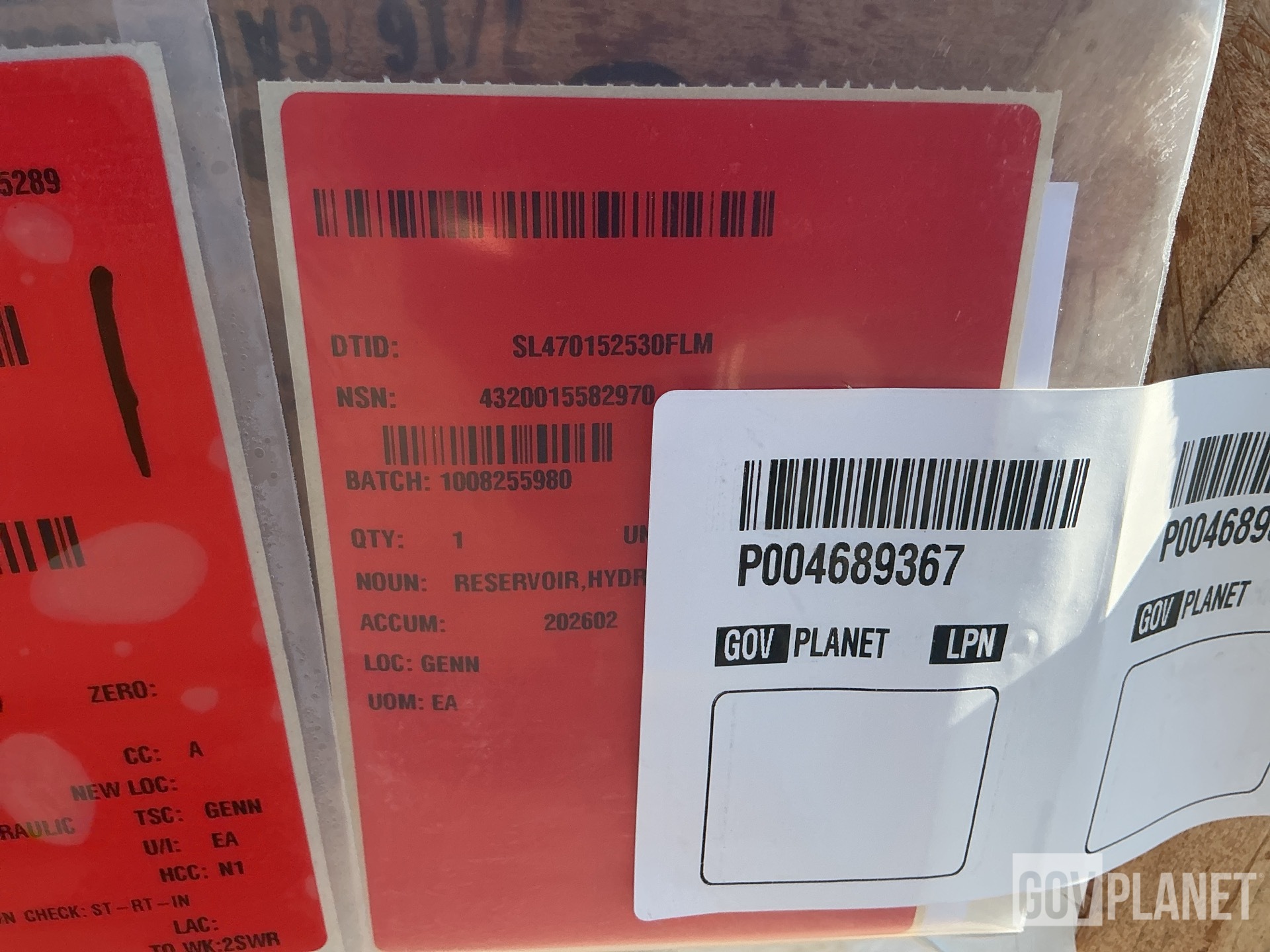 Oshkosh 3560856 Hydraulic Reservoir