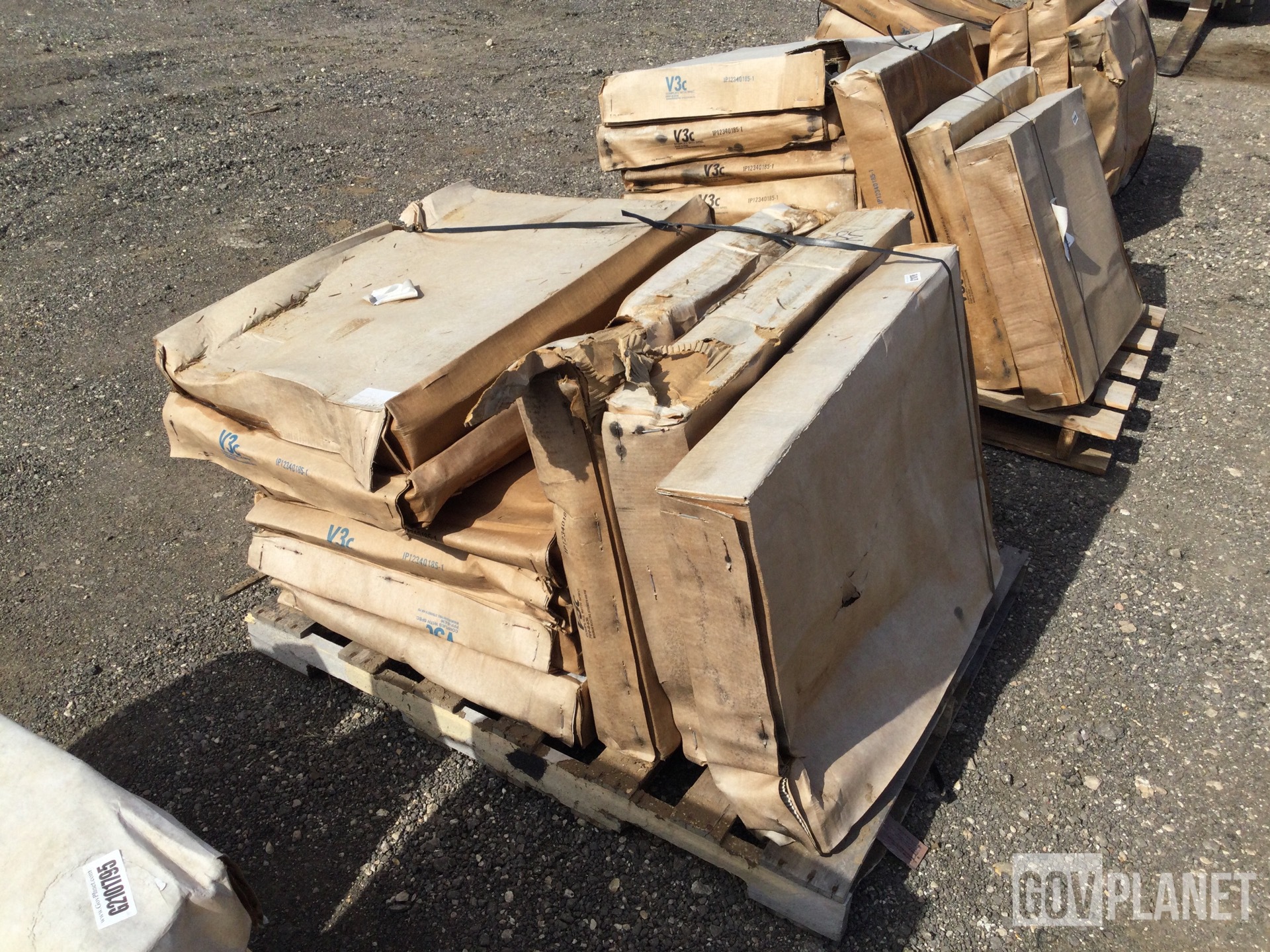 (38) Adams Thermal Systems 19111 Lubricating Oil Engine Coolers