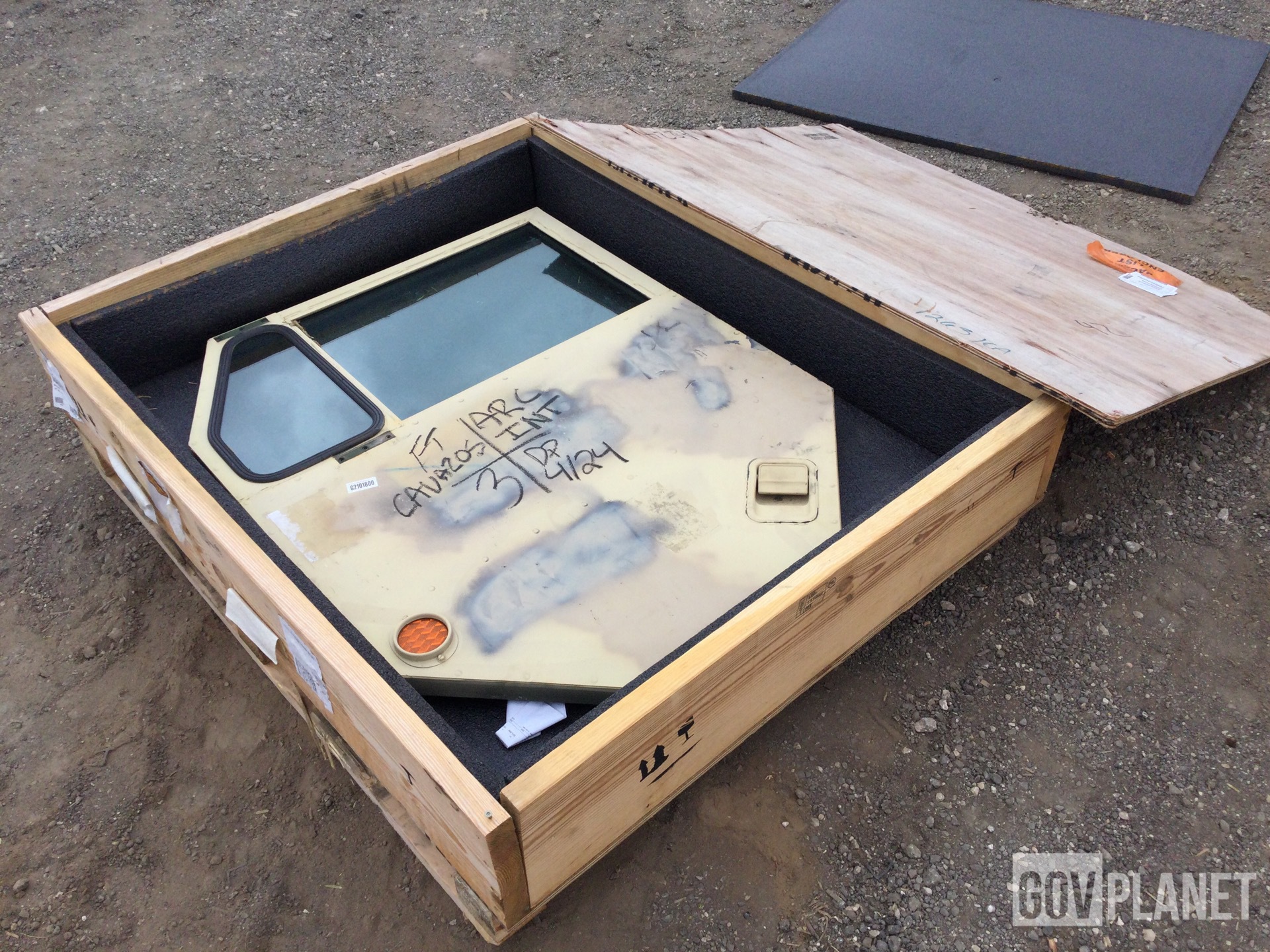 Oshkosh 1719450 U Vehicular Door