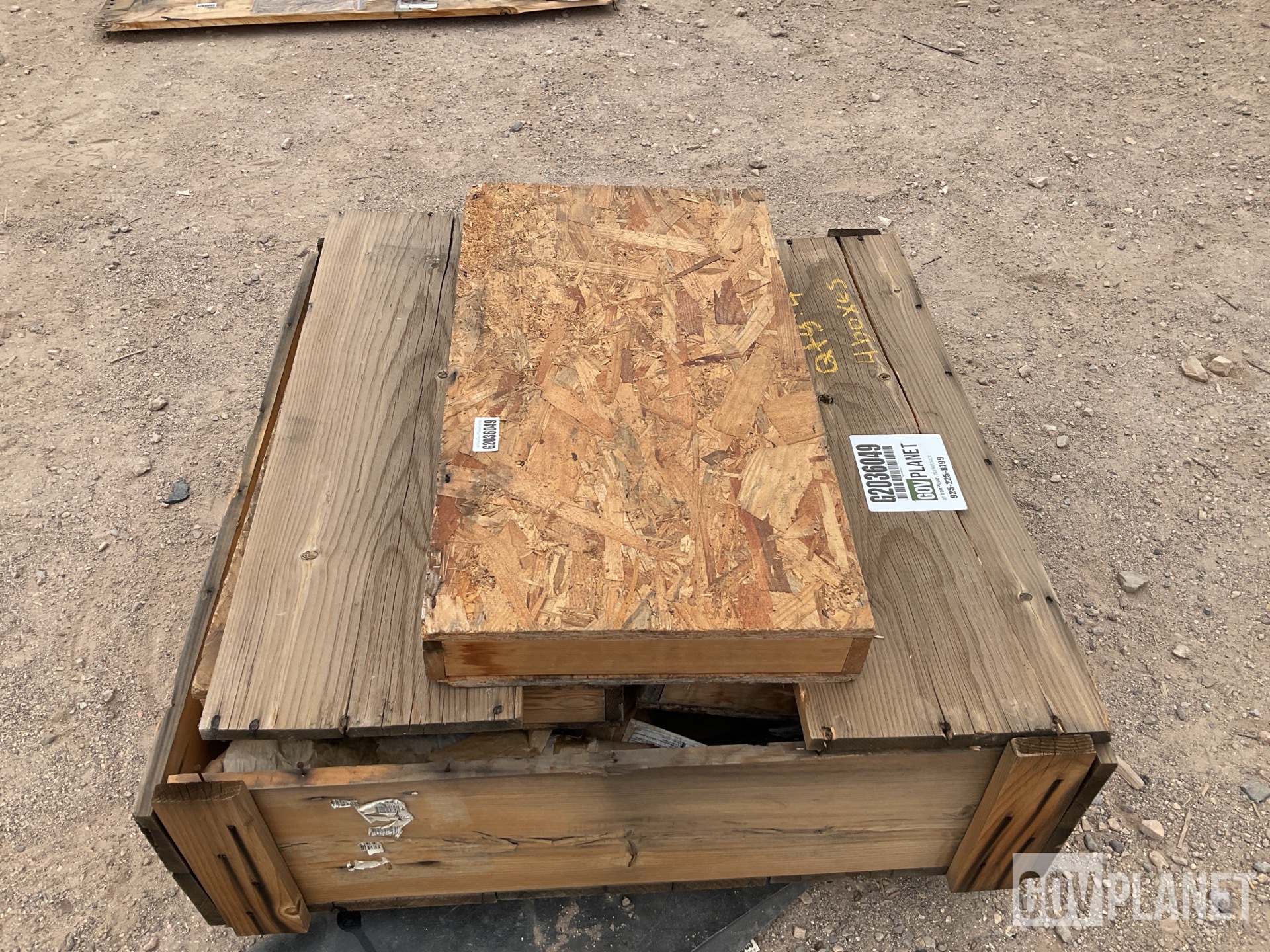 (3) Laminated Glass Panels & (1) Single Leg Wire Rope Assembly