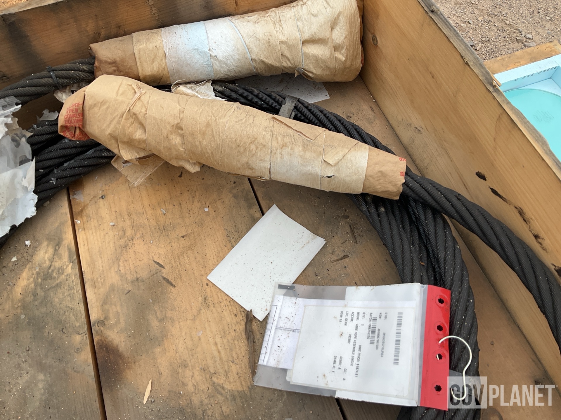 (3) Laminated Glass Panels & (1) Single Leg Wire Rope Assembly
