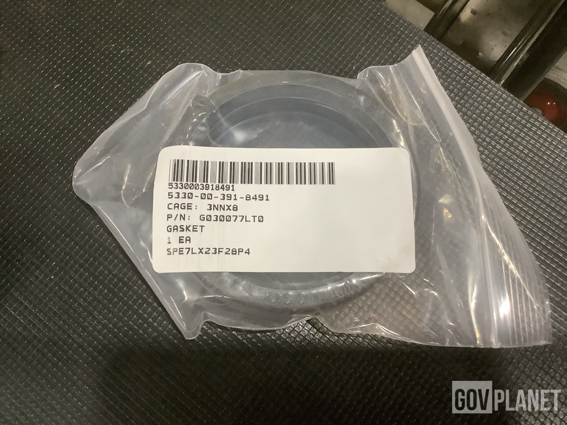 (1) Vehicular Maintenance Kit, (1) Mounting Plate & Assorted Items