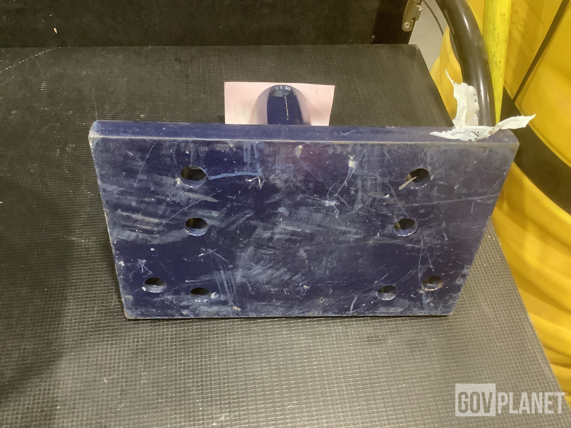 (1) Vehicular Maintenance Kit, (1) Mounting Plate & Assorted Items