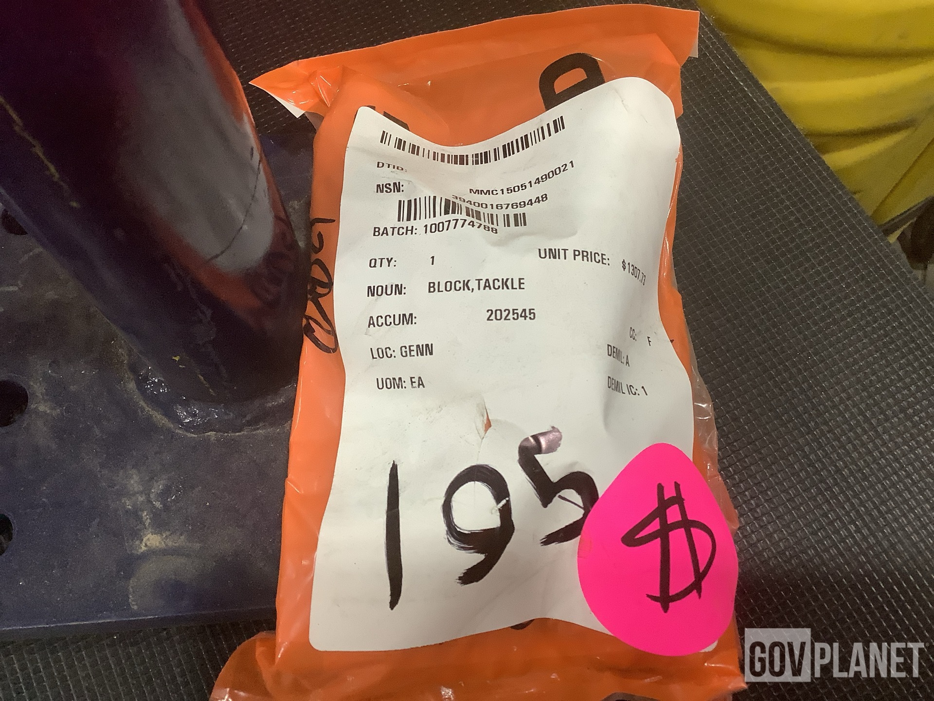 (1) Vehicular Maintenance Kit, (1) Mounting Plate & Assorted Items